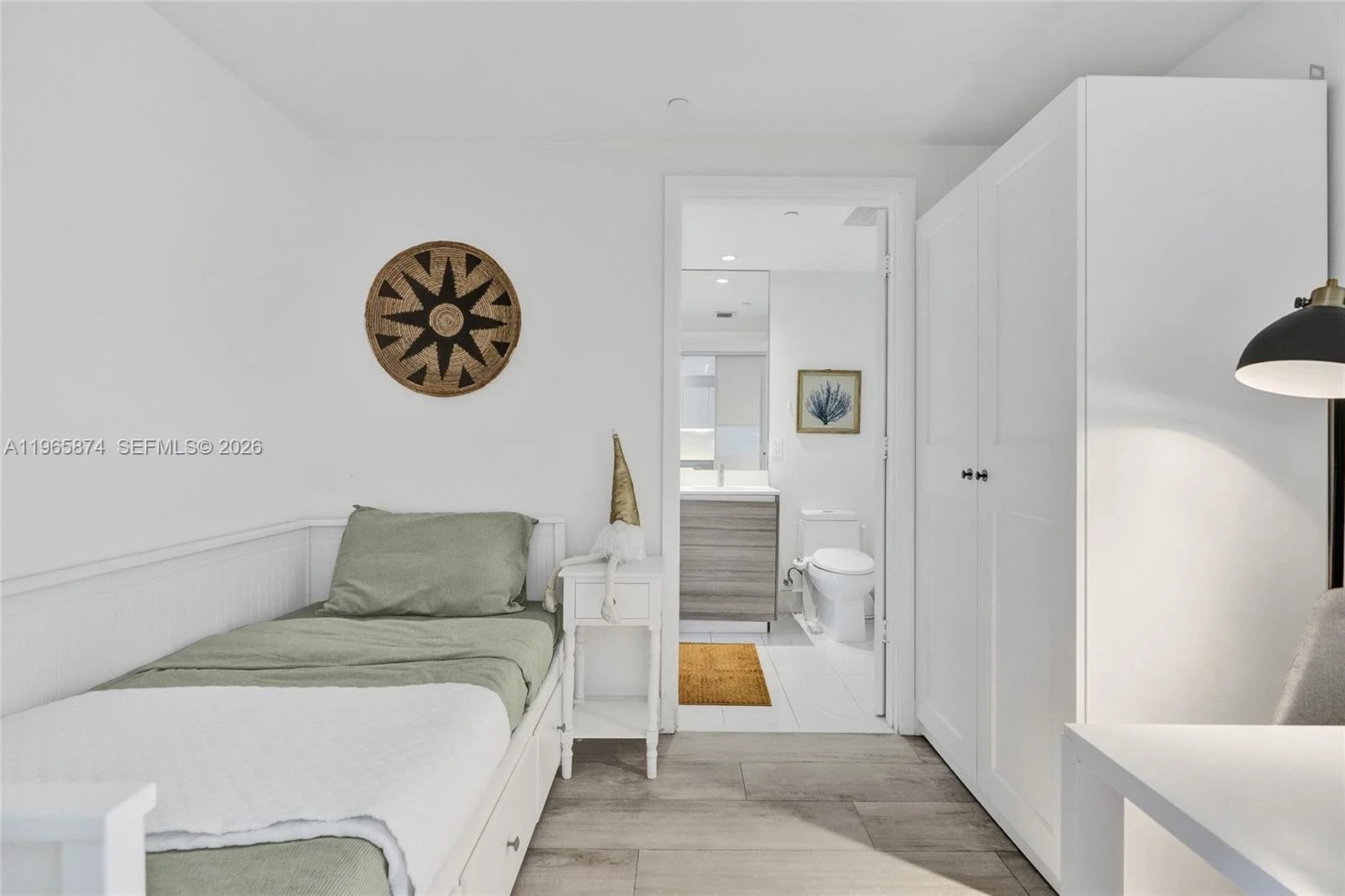 Hyde Midtown unit den3.jpeg