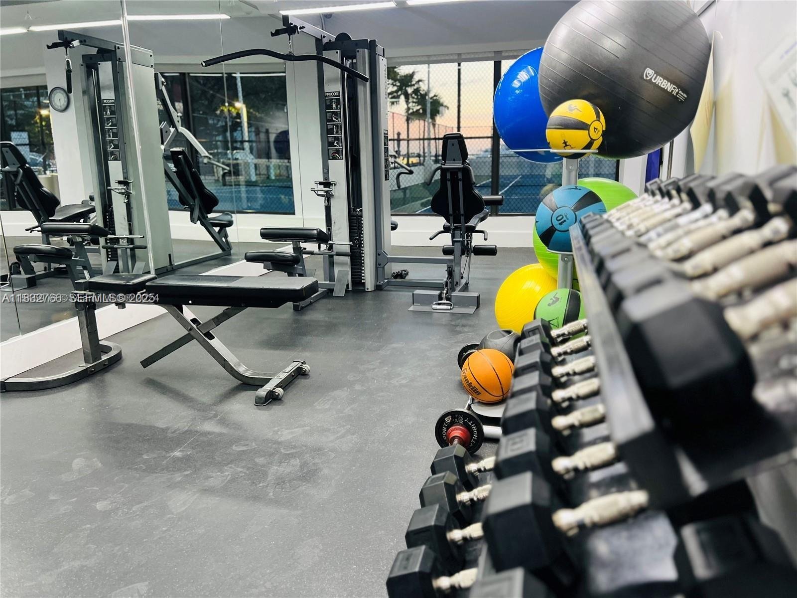 Brickell Harbour Condominium gym 6.jpeg