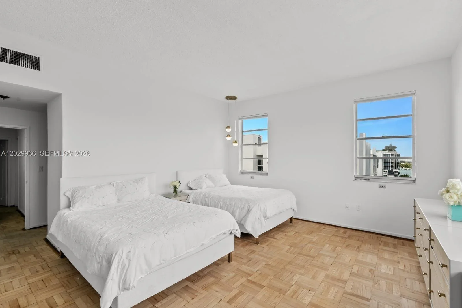 granada+condo+bed.webp