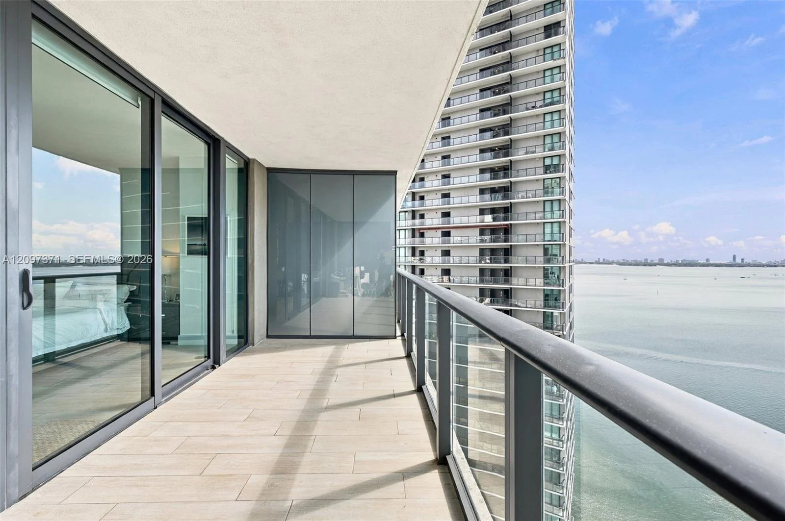 Paraiso-bay-condo-balcony -3.jpeg