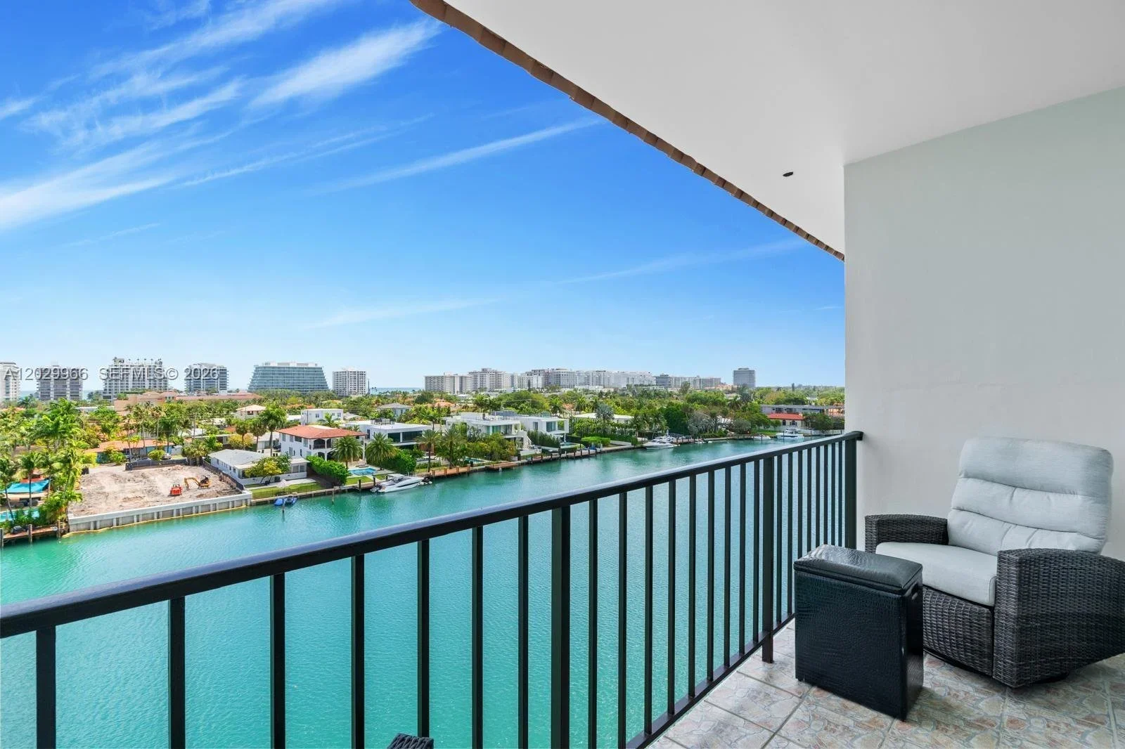 granada+condo+canal+view+3.webp