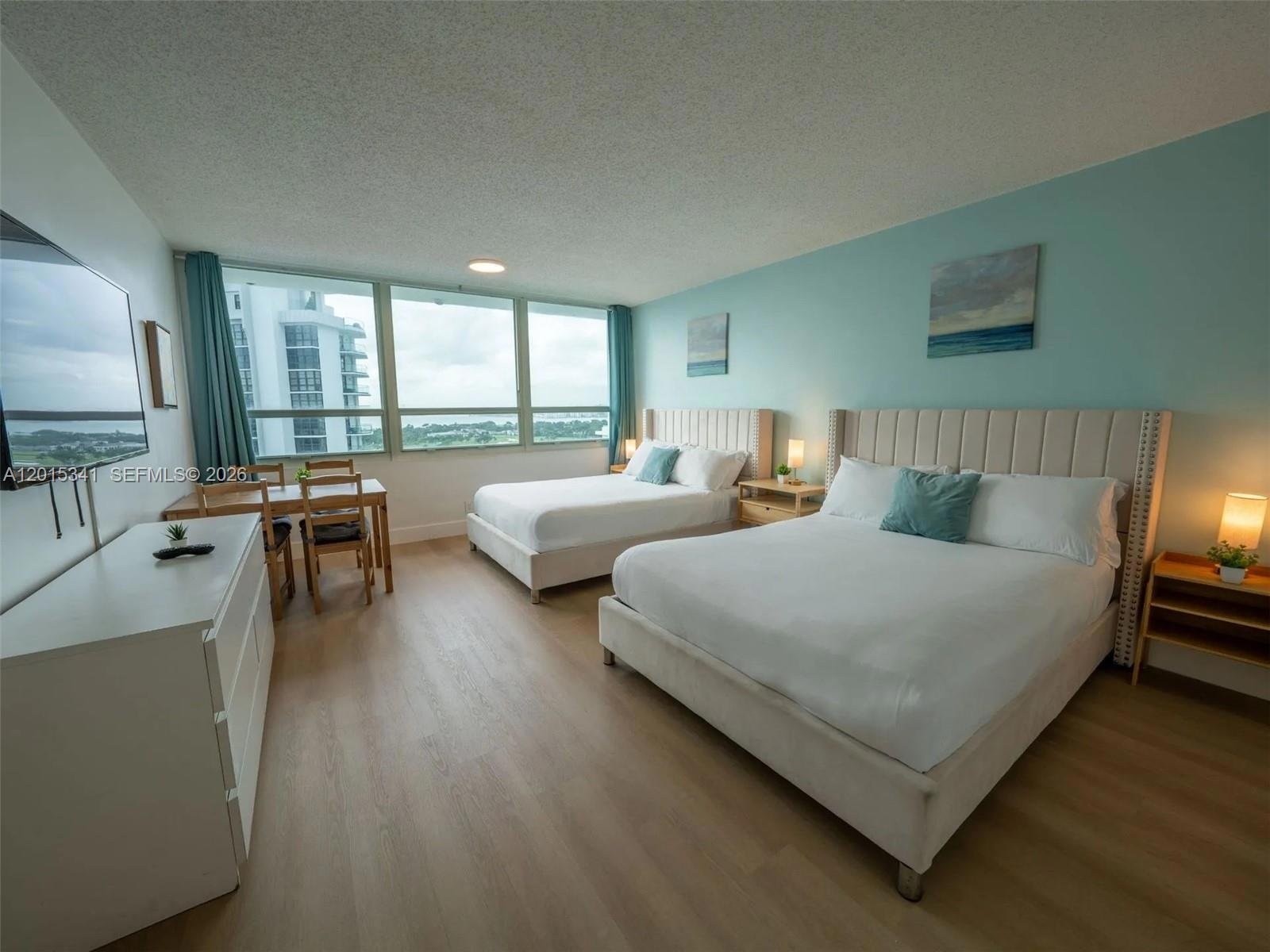 5445 Collins Ave., Unit 1718 , Floor 17, Miami Beach, FL 33140