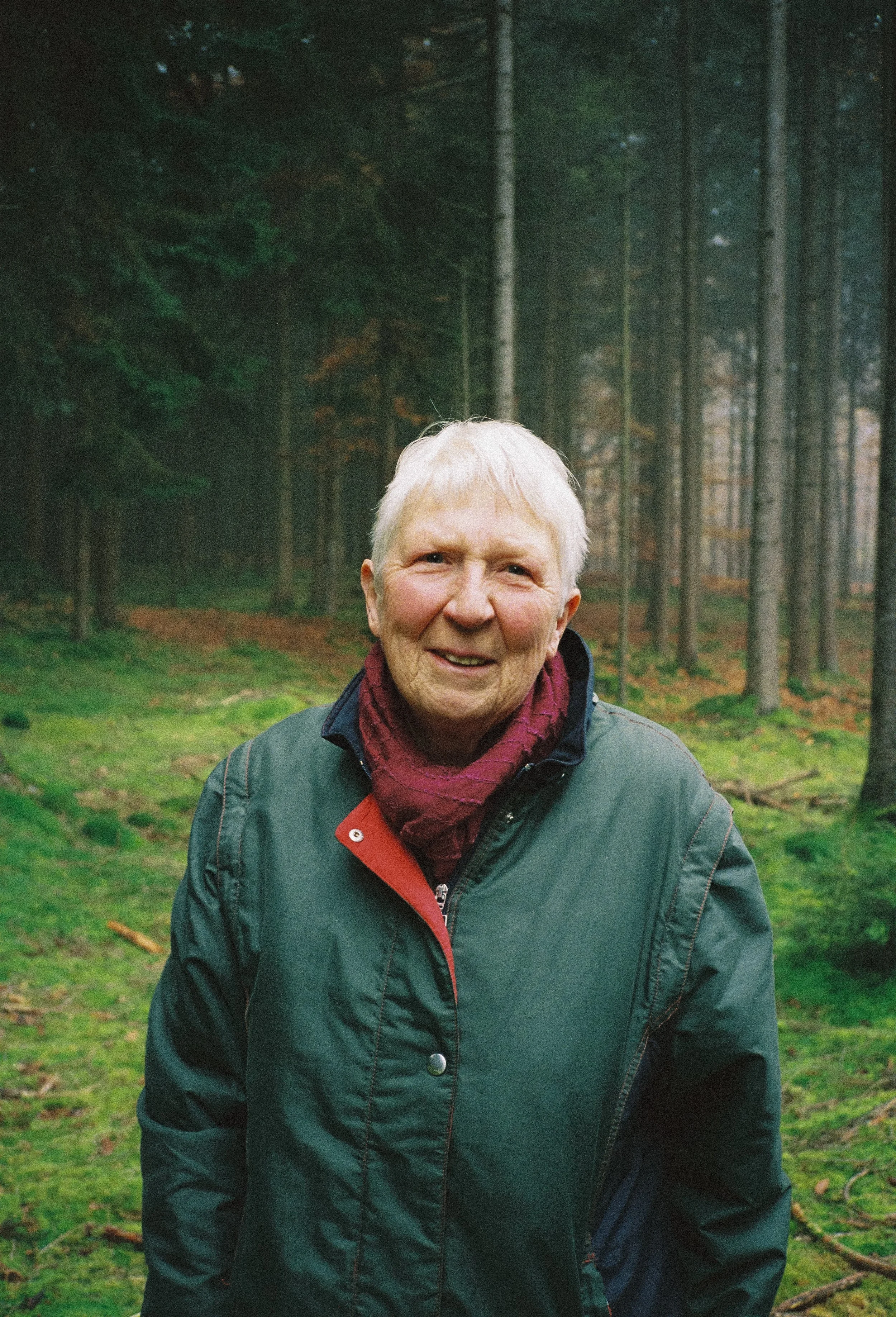 analog oma_wald-8.JPG