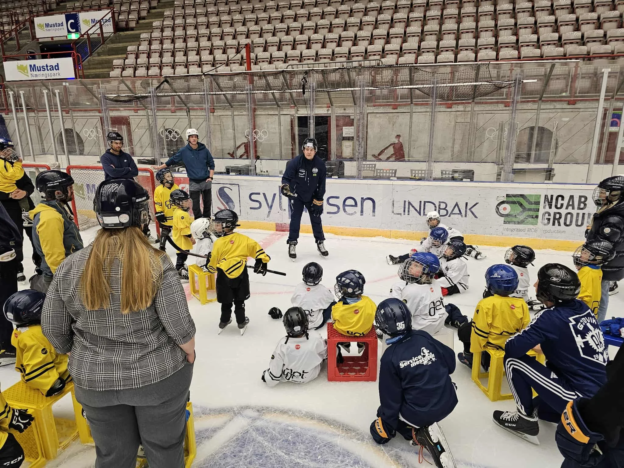 Velkommen til Syljuåsen skøyte- og hockeyskole