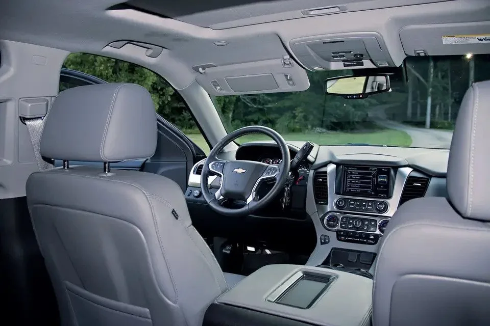 Suburban-front-interior (1).webp