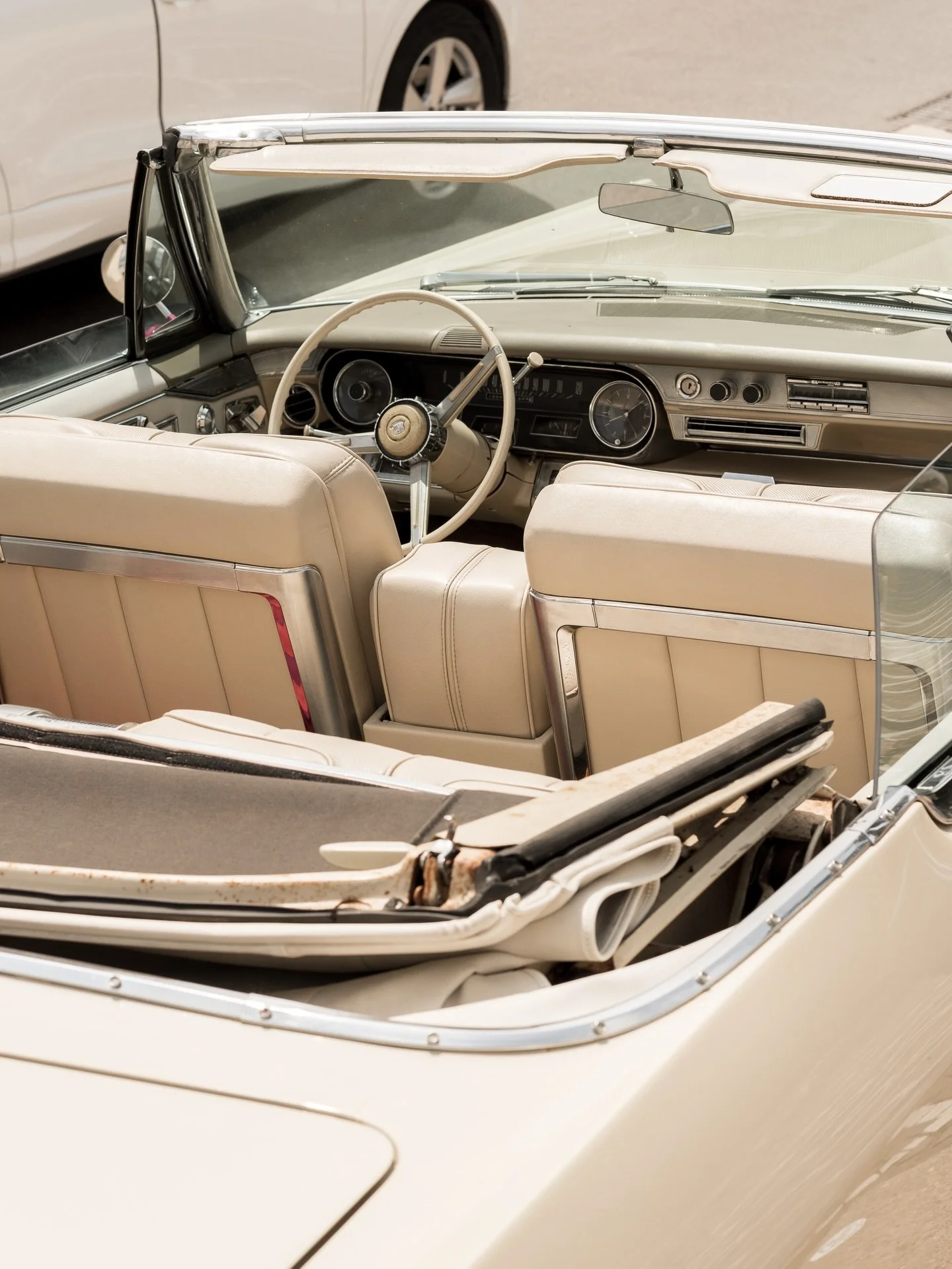 Captured in the rhythm of a slowly wedding. Just us, a vintage car, and a love that feels timeless.

Wedding Content Creator @leaeventagency
Wedding planner @manon.paarisse
Venue &amp; caterer @masdesbartavelles 
Floral design @bloomy_mademoiselle 
P