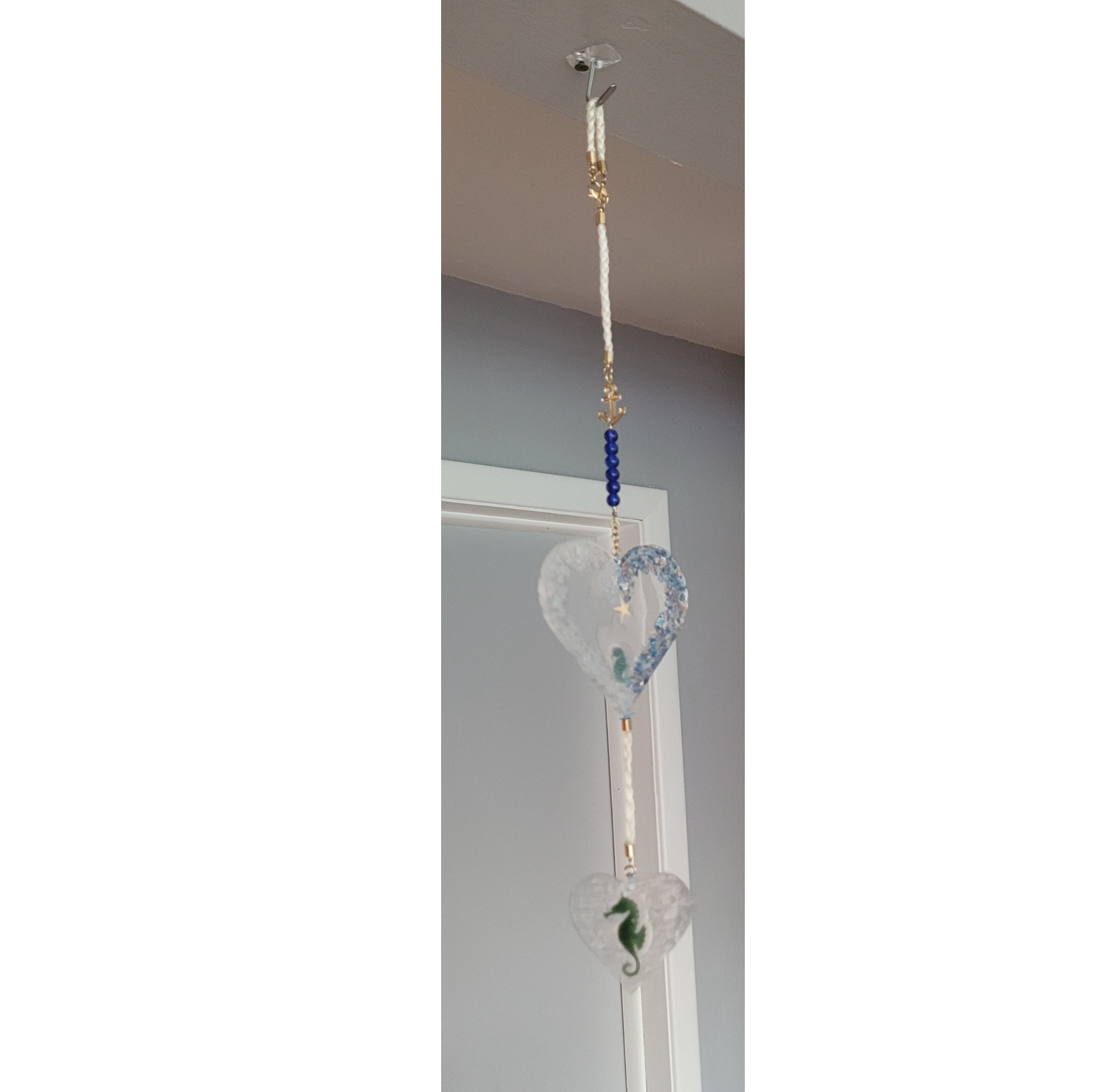 seahorse suncatcher.png