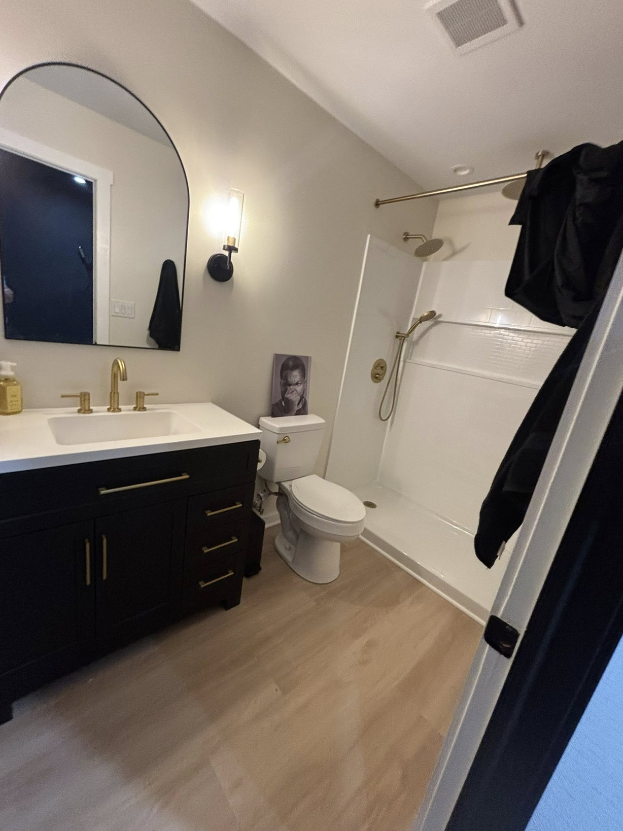 Basement Finish 3