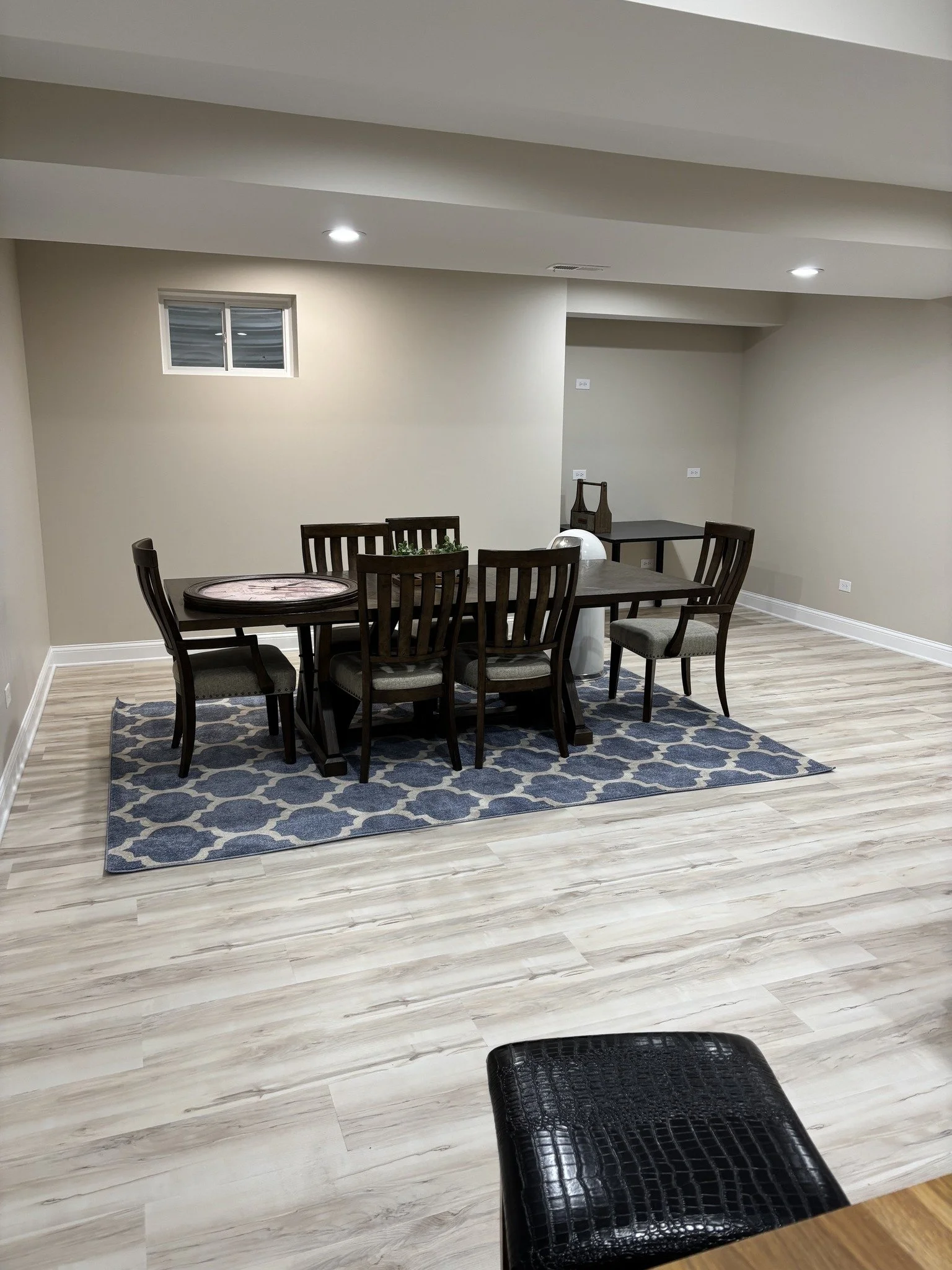 Basement Finish 5