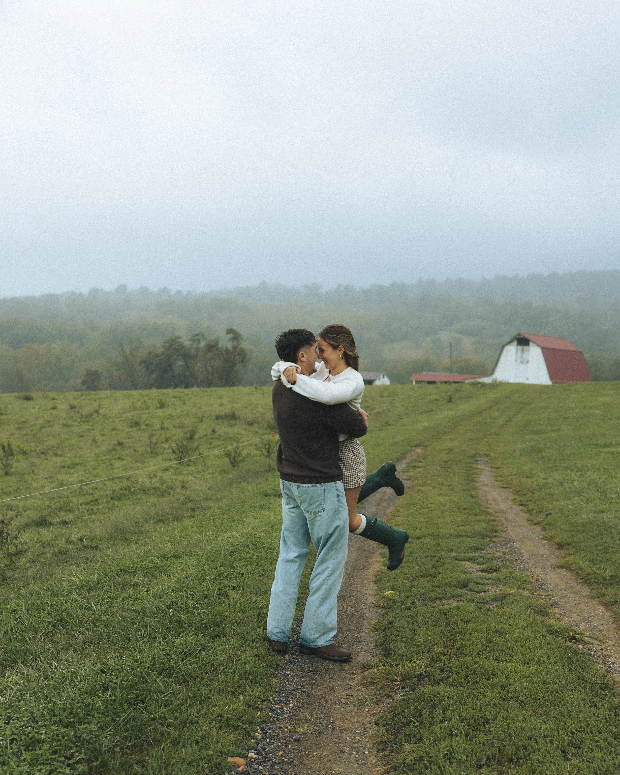 hannahfromearth-mikaylaandnoah-7.jpg