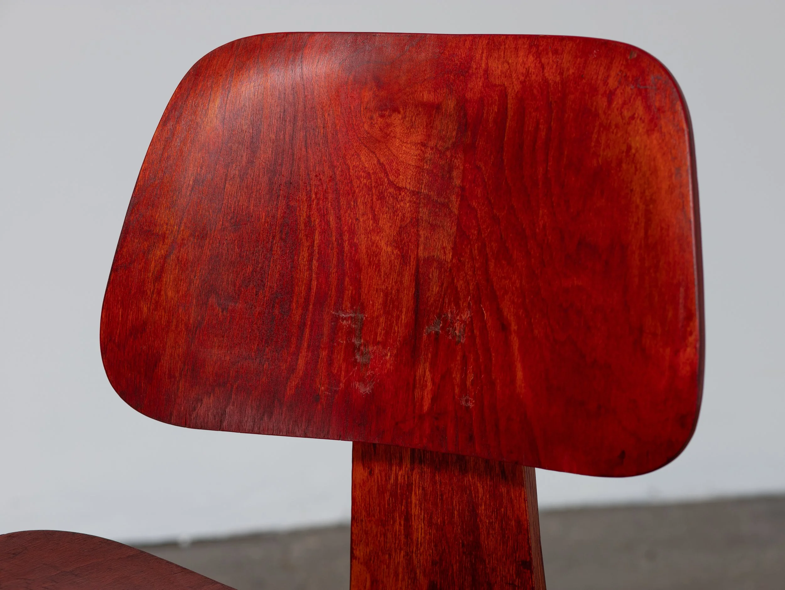 OAM_Eames_Aniline_DCW_Herman_Miller -4.jpg