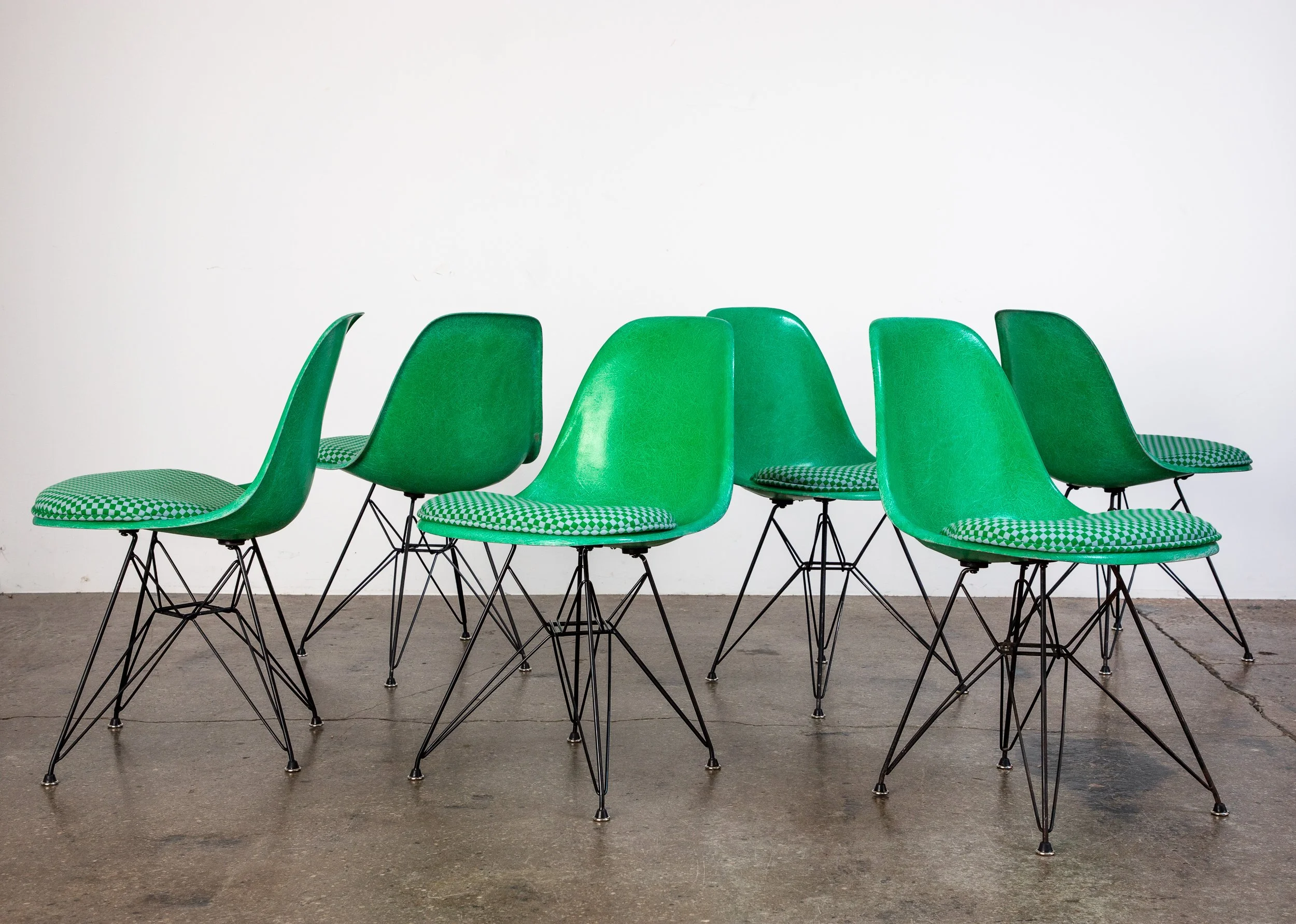OAM_Eames_Herman_Miller_Kelly_Green_Chairs_Maharam_Check-1.jpg