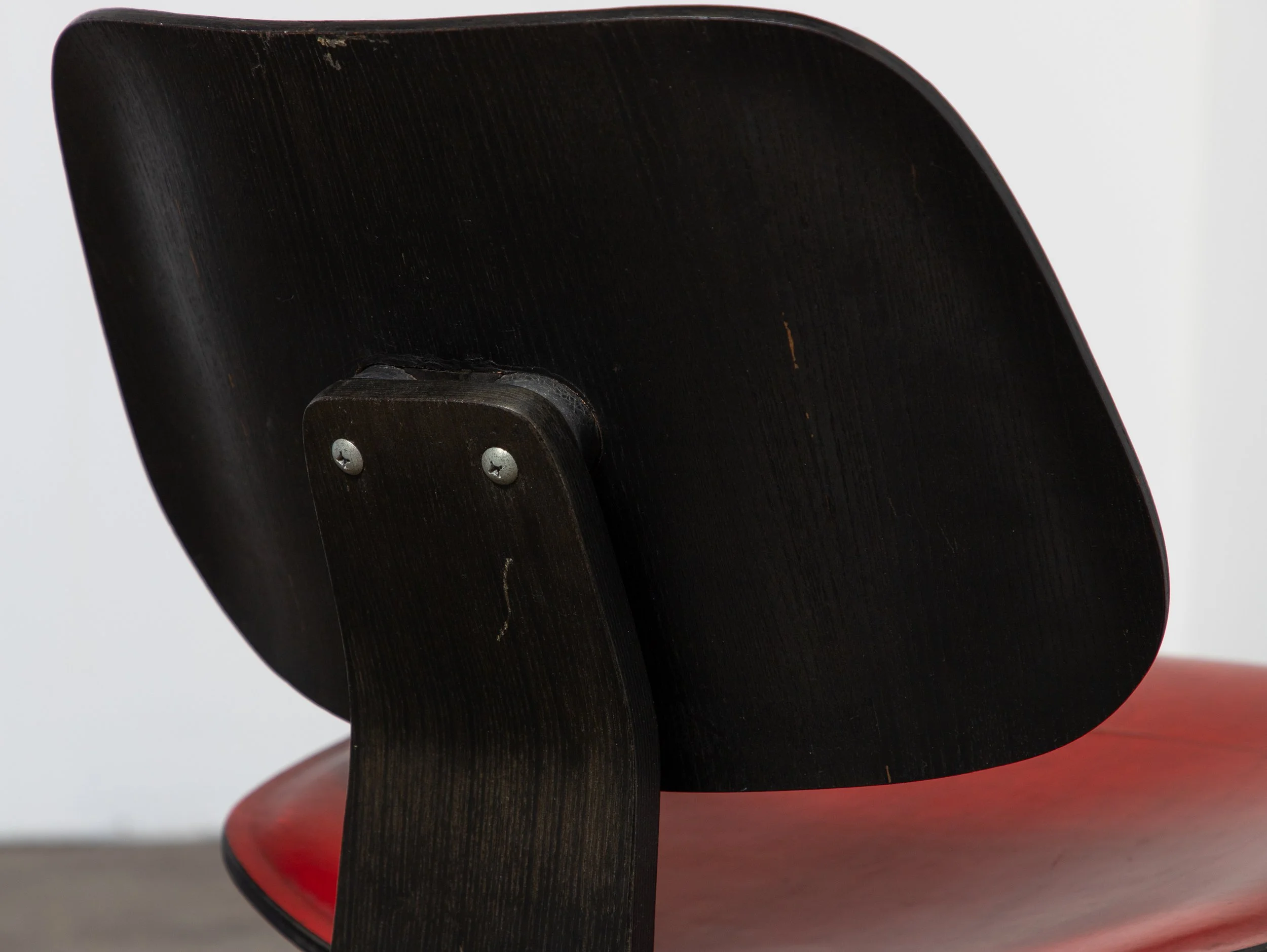 OAM_Eames_Red_Leather_LCW-8.jpg