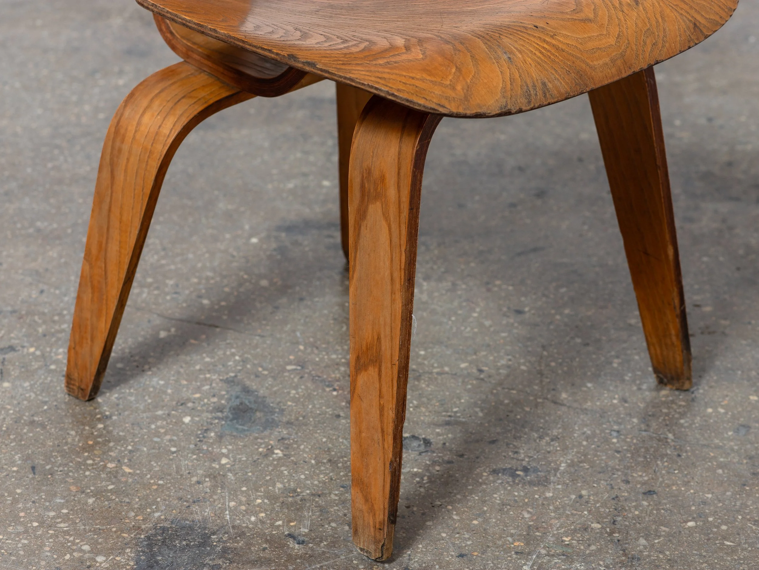 OAM_Eames_DCW_in_ASH - two available-10.jpg