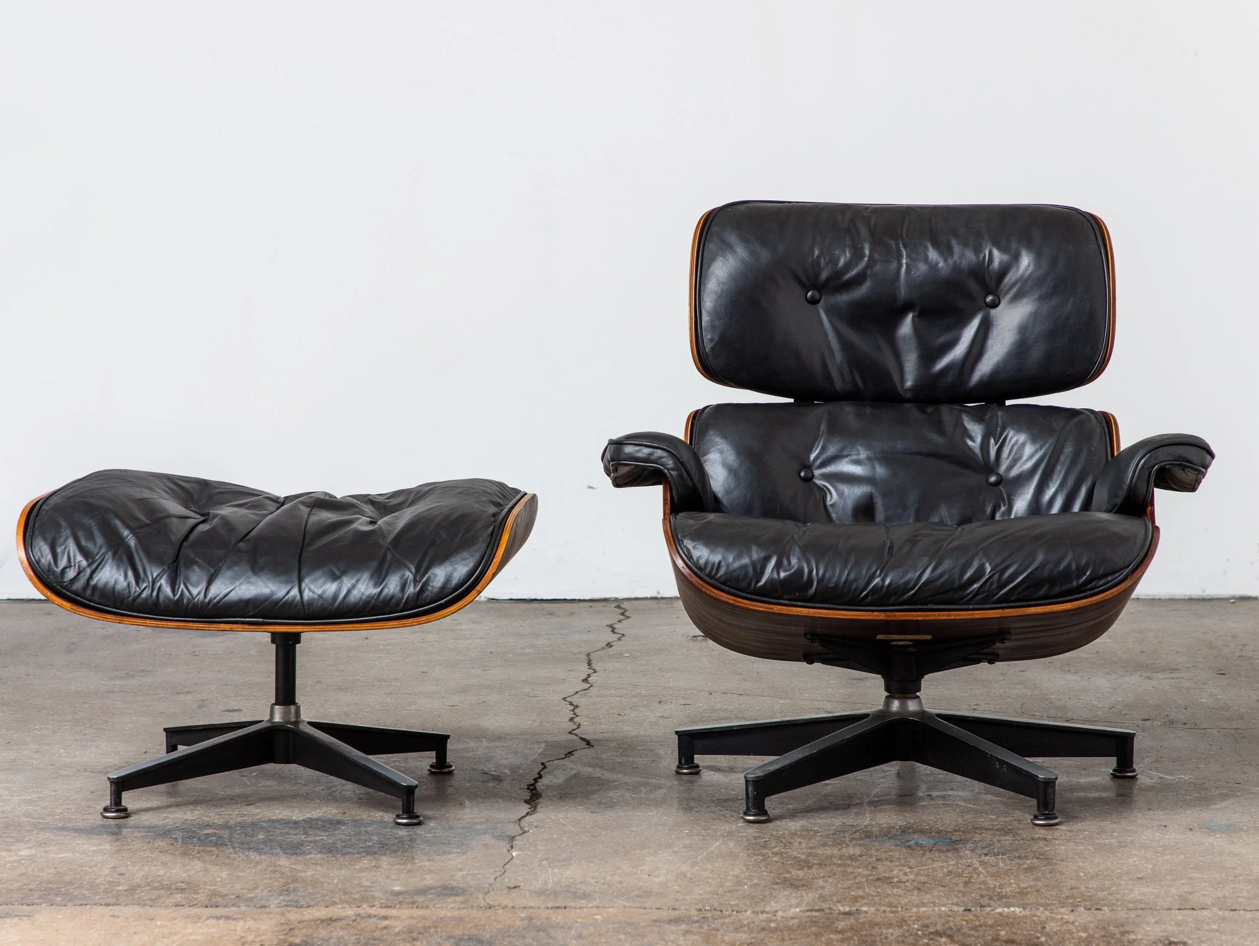 OAM_NYC_1960s_Rosewood_Eames_670_671_Lounge_Chair-3.jpg