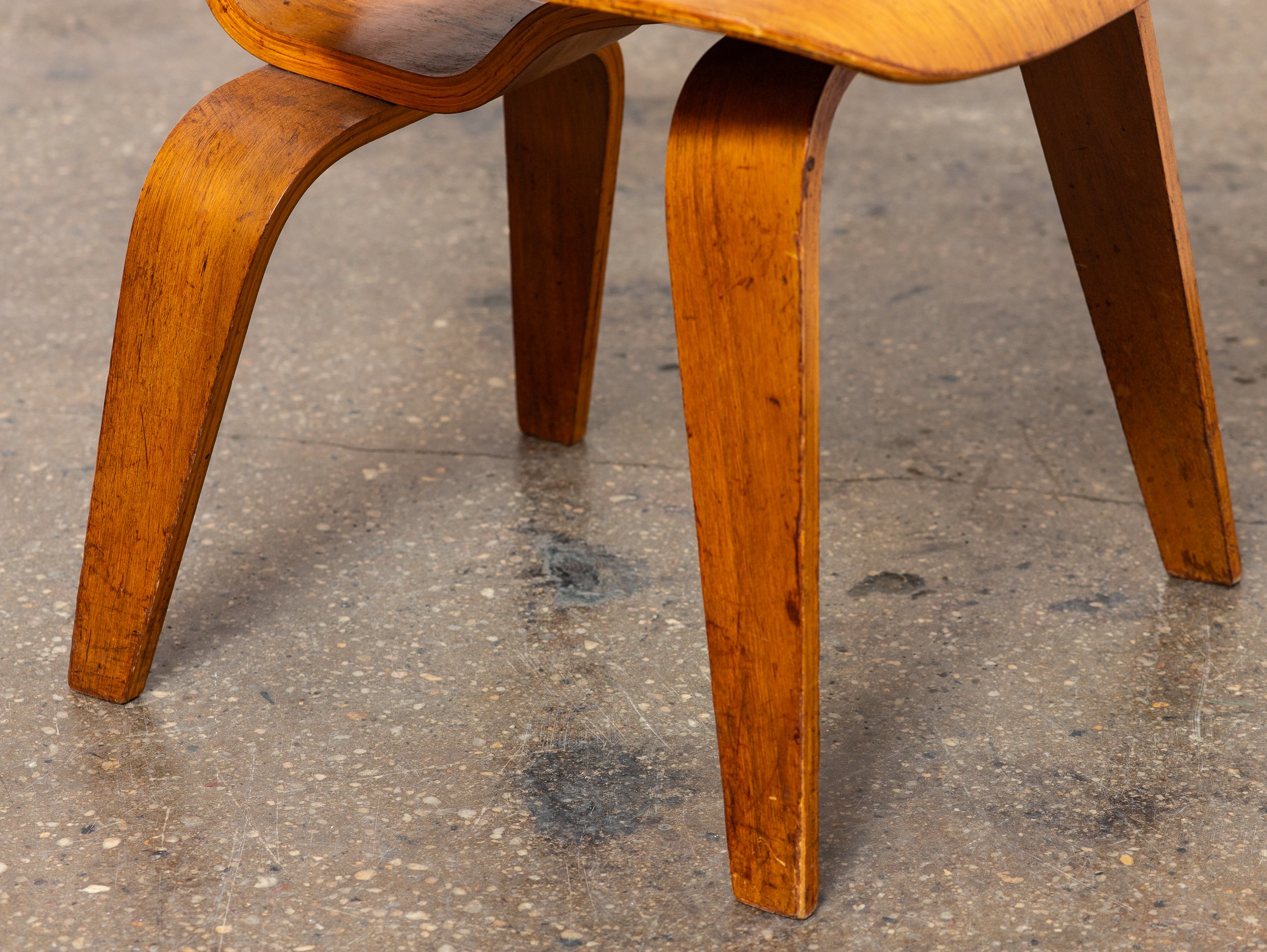 OAM_Eames_DCW_Walnut-10.jpg