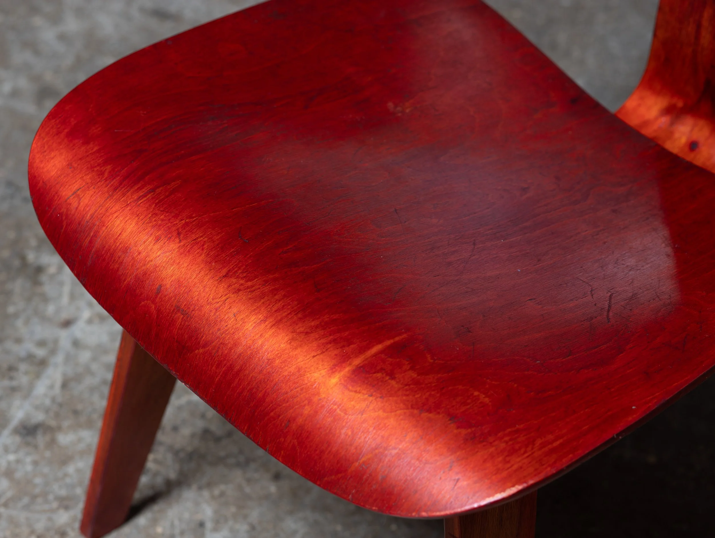 OAM_Eames_Aniline_DCW_Herman_Miller -5.jpg