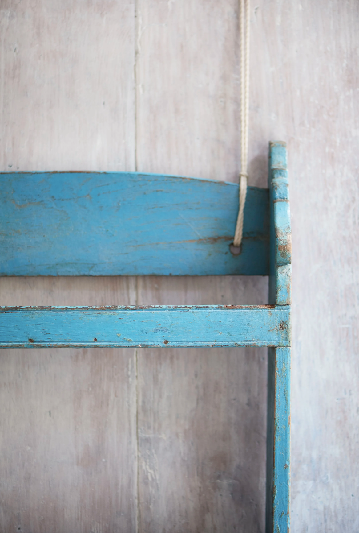Blue Indian shelves 8.png