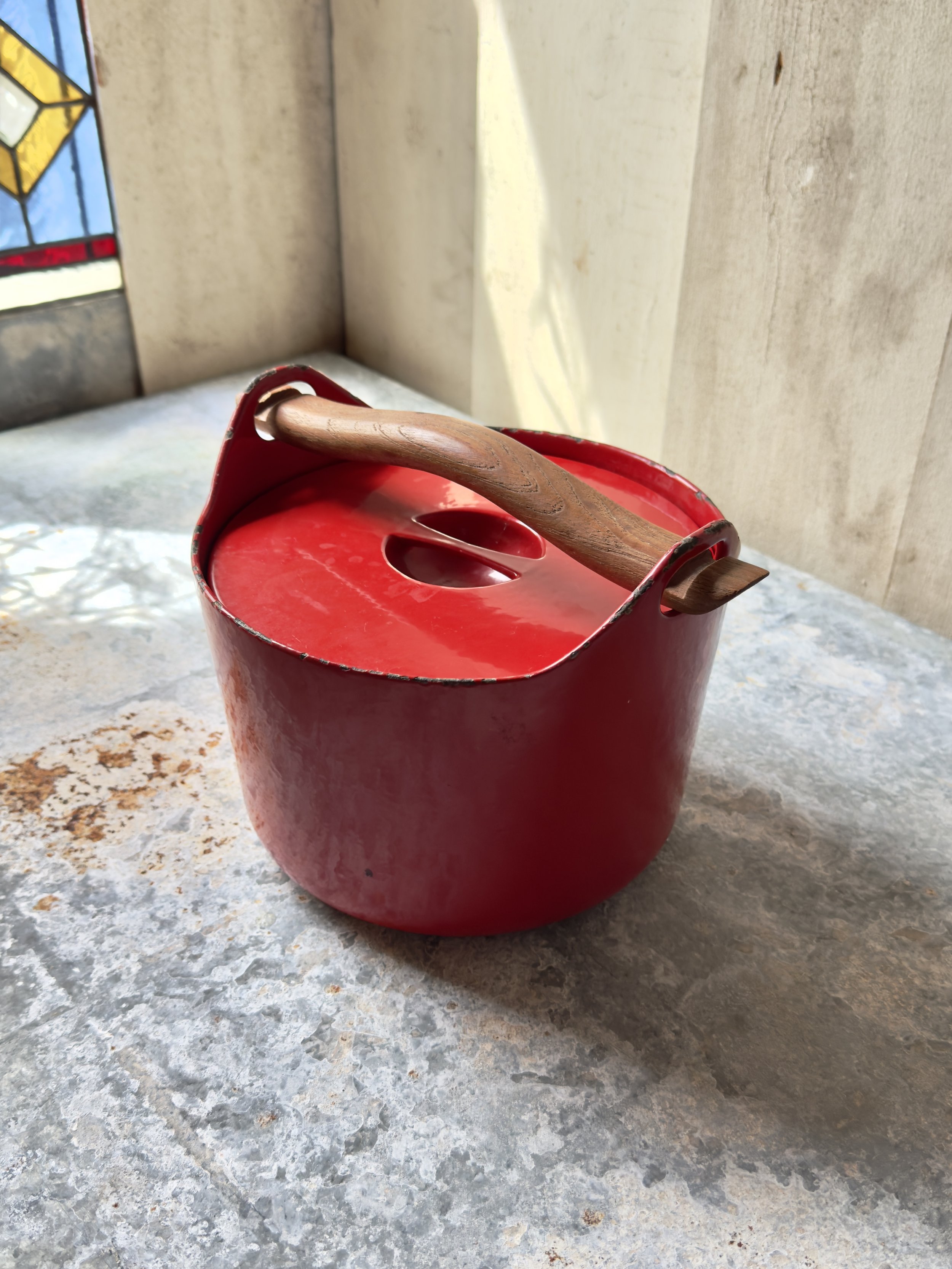 Red Danish Pot 1.jpg