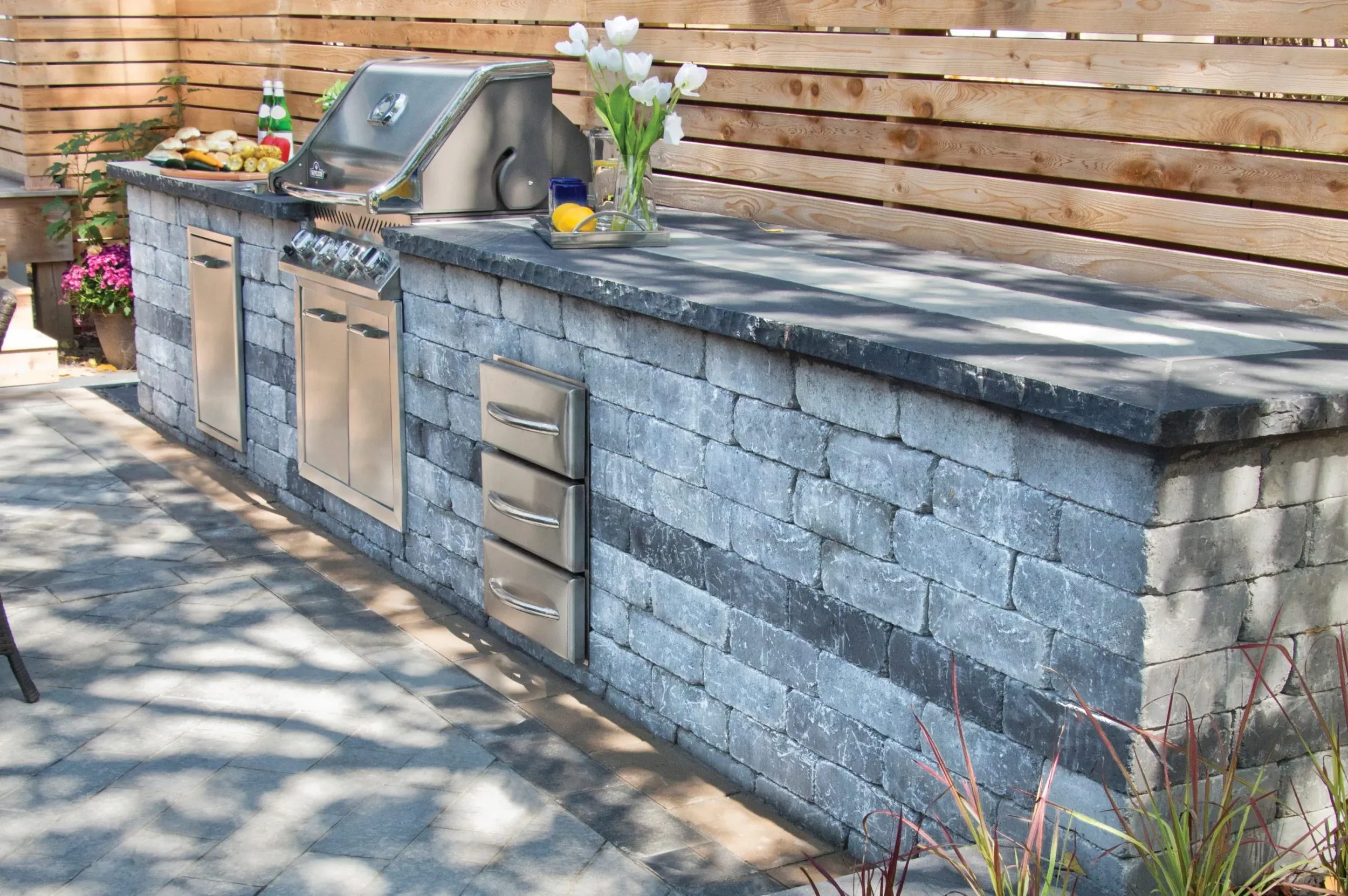 AnticoStacker_GM_OutdoorKitchen_crop-scaled.webp