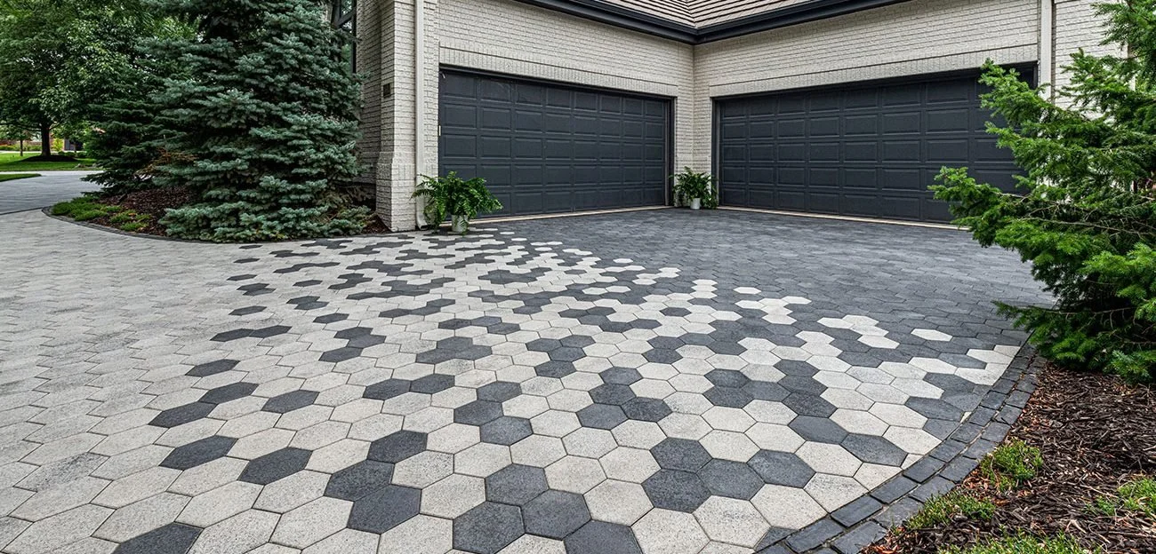 hexumbriano_driveway_1-1300x624.jpg