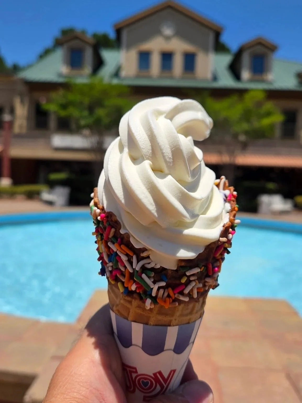 ice cream cone
