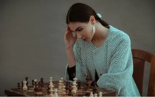 Why You Can’t Logic Your Way Out of Intrusive Thoughts