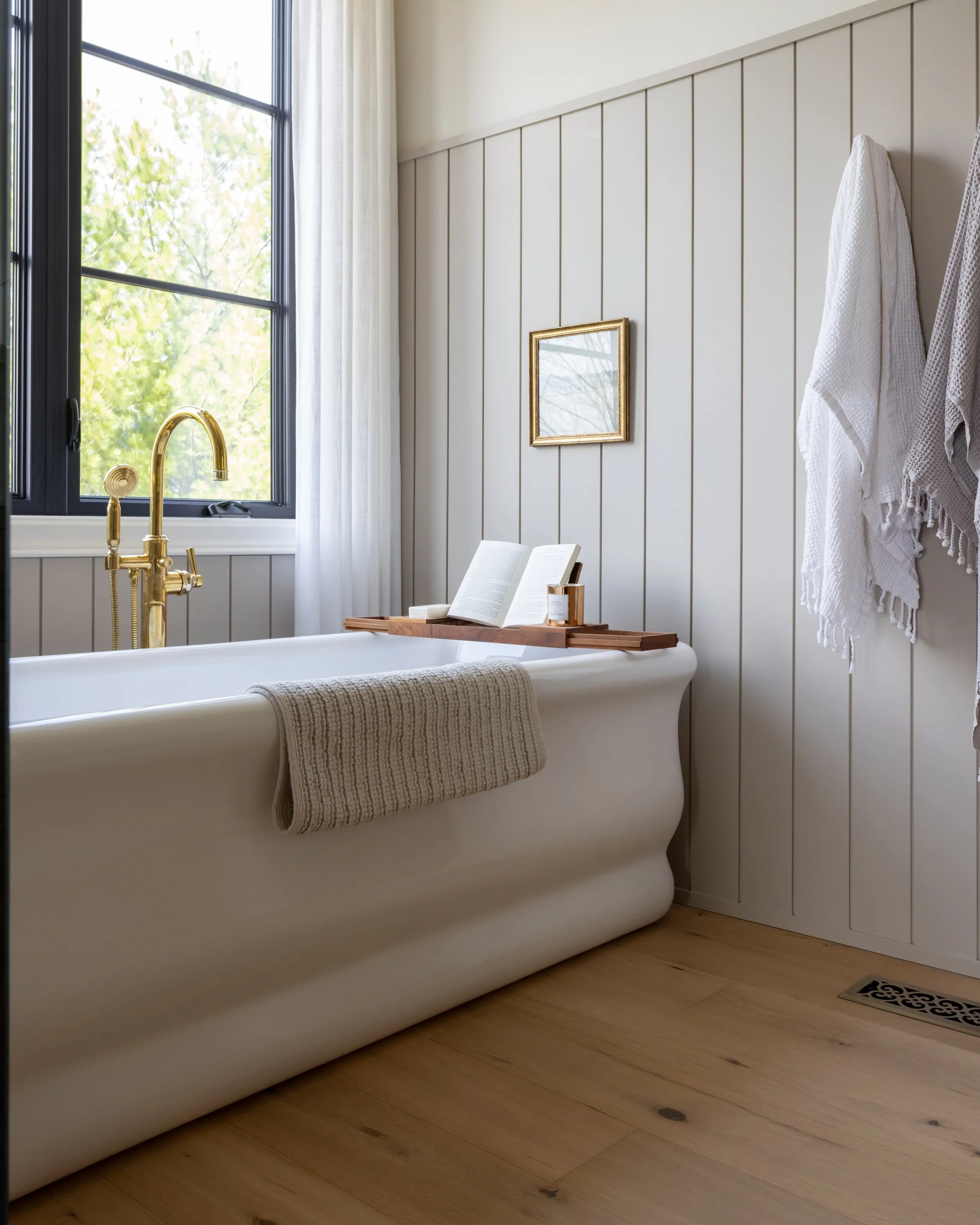 LPWood-Iona-Ensuite-14.jpg