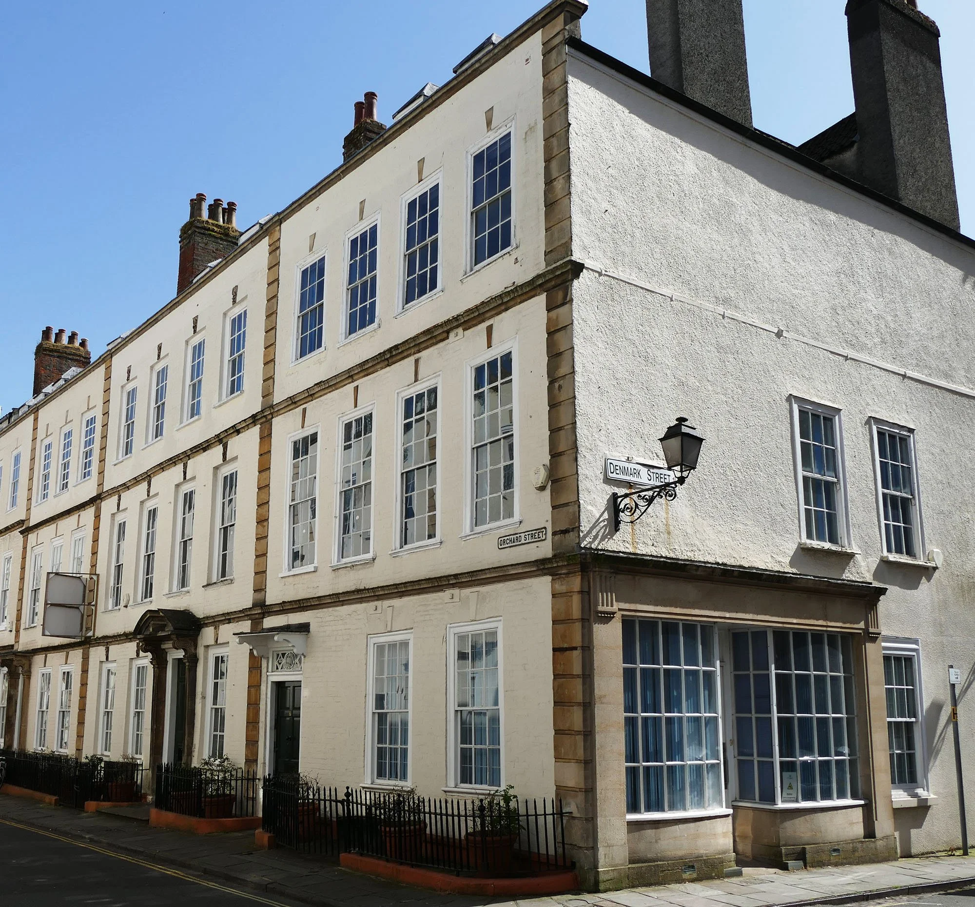 External view of therapy space on Orchard Street, Bristol City Centre BS1 5EH