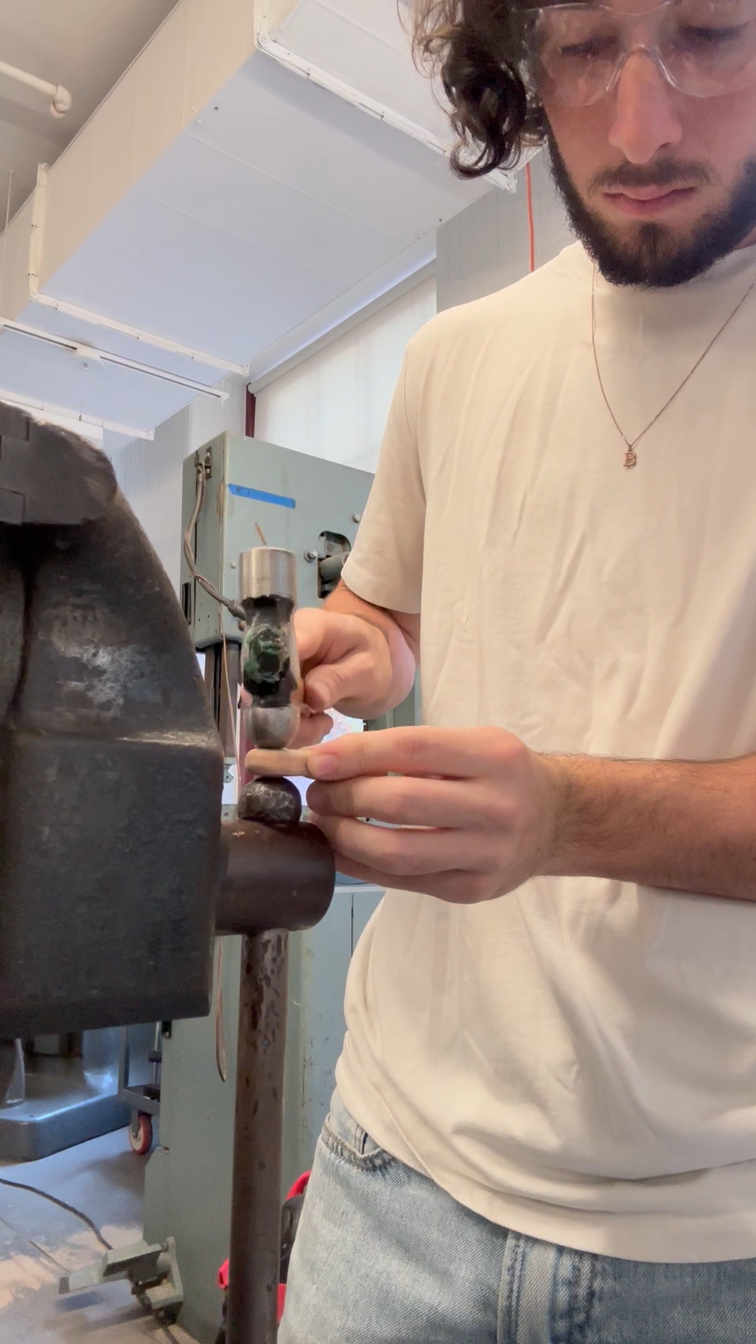 Shaping key ring