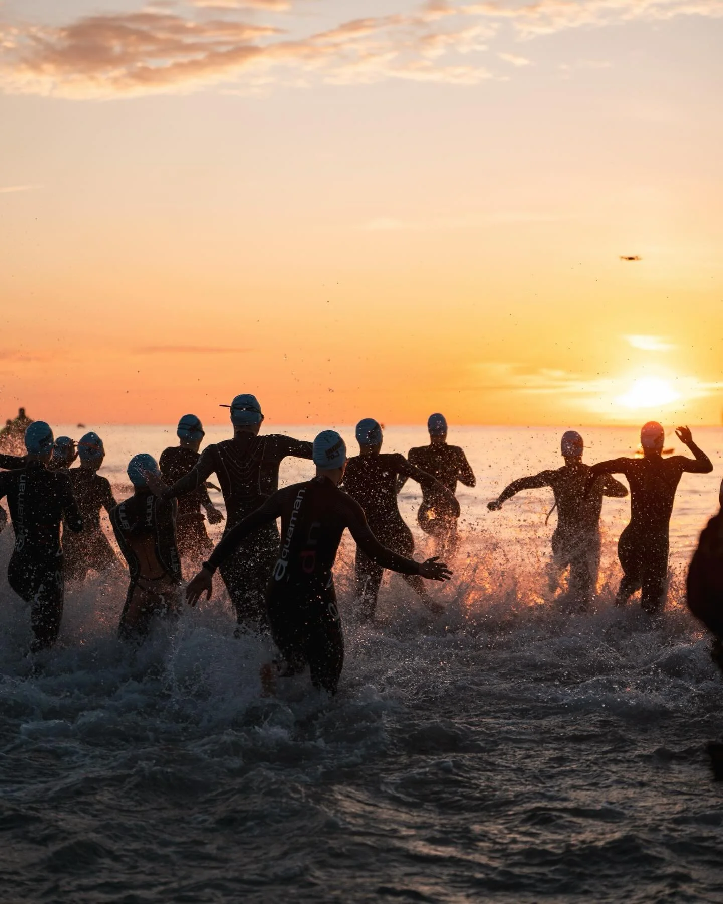 Valencia kicks off the season 💃🏻

On the ground.
Race energy.

Next round IRONMAN 70.3 pro series Aix-en-Provence ⚡️