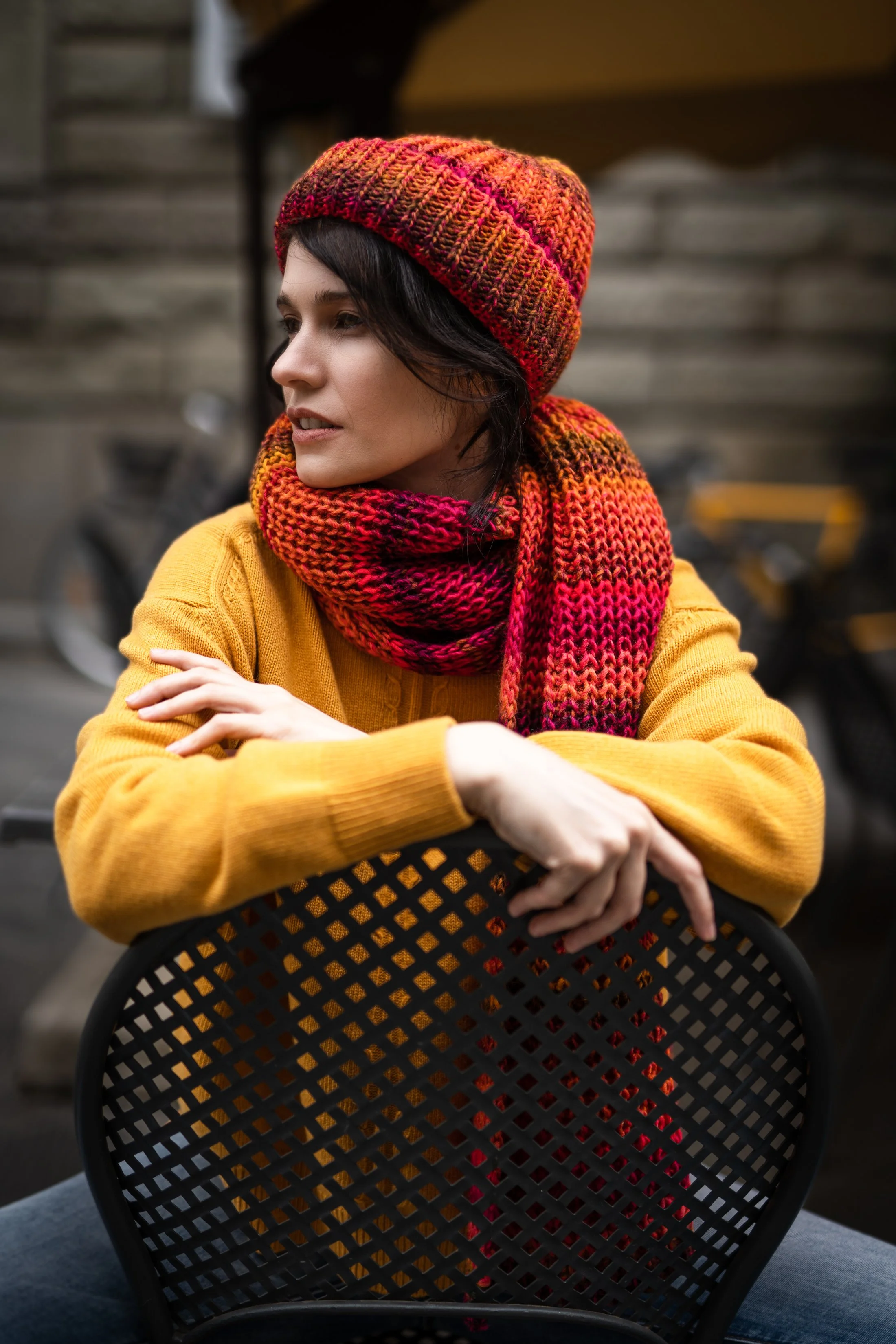 Studio italiano di knitwear design specializzato in sviluppo, prototipia e produzione di maglieria Made in Italy. Supportiamo brand nella creazione di collezioni con filiera controllata e qualità elevata.