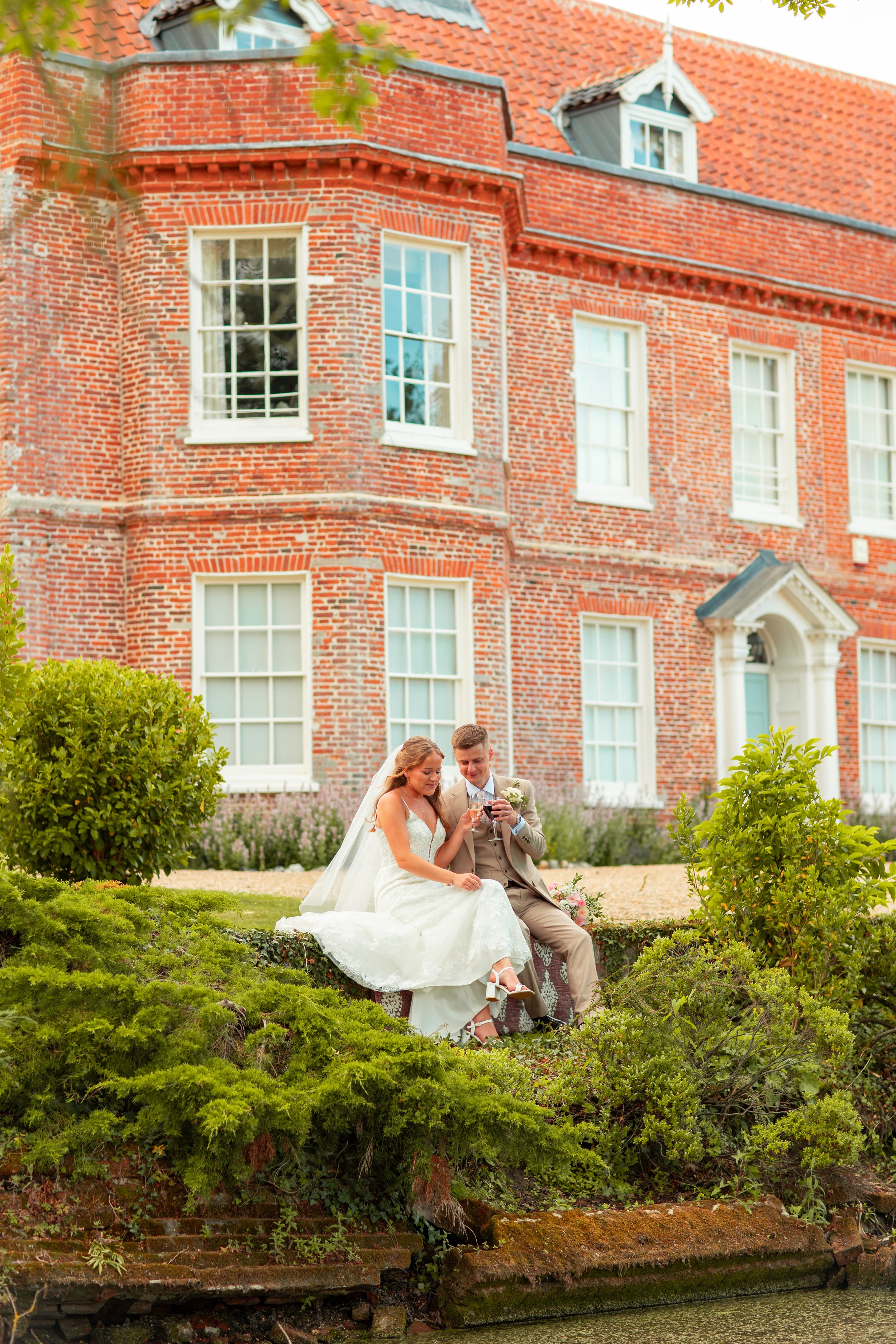 A GARDEN WEDDING AT ELMS BARN IN NORFOLK.