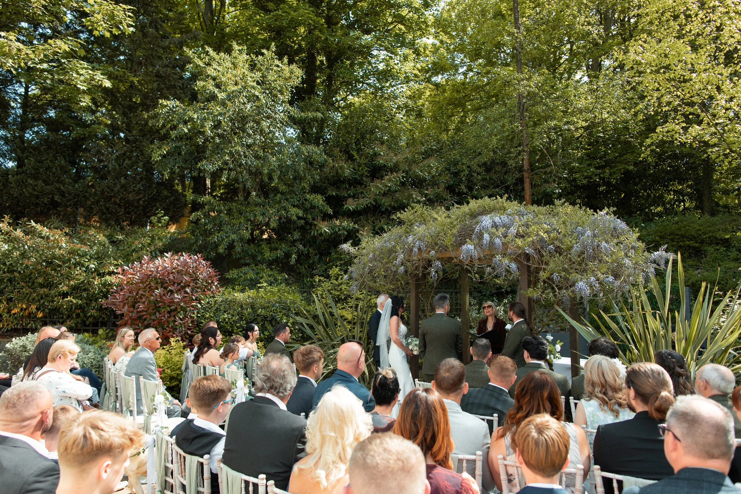 Michelle and Luke-28.jpg