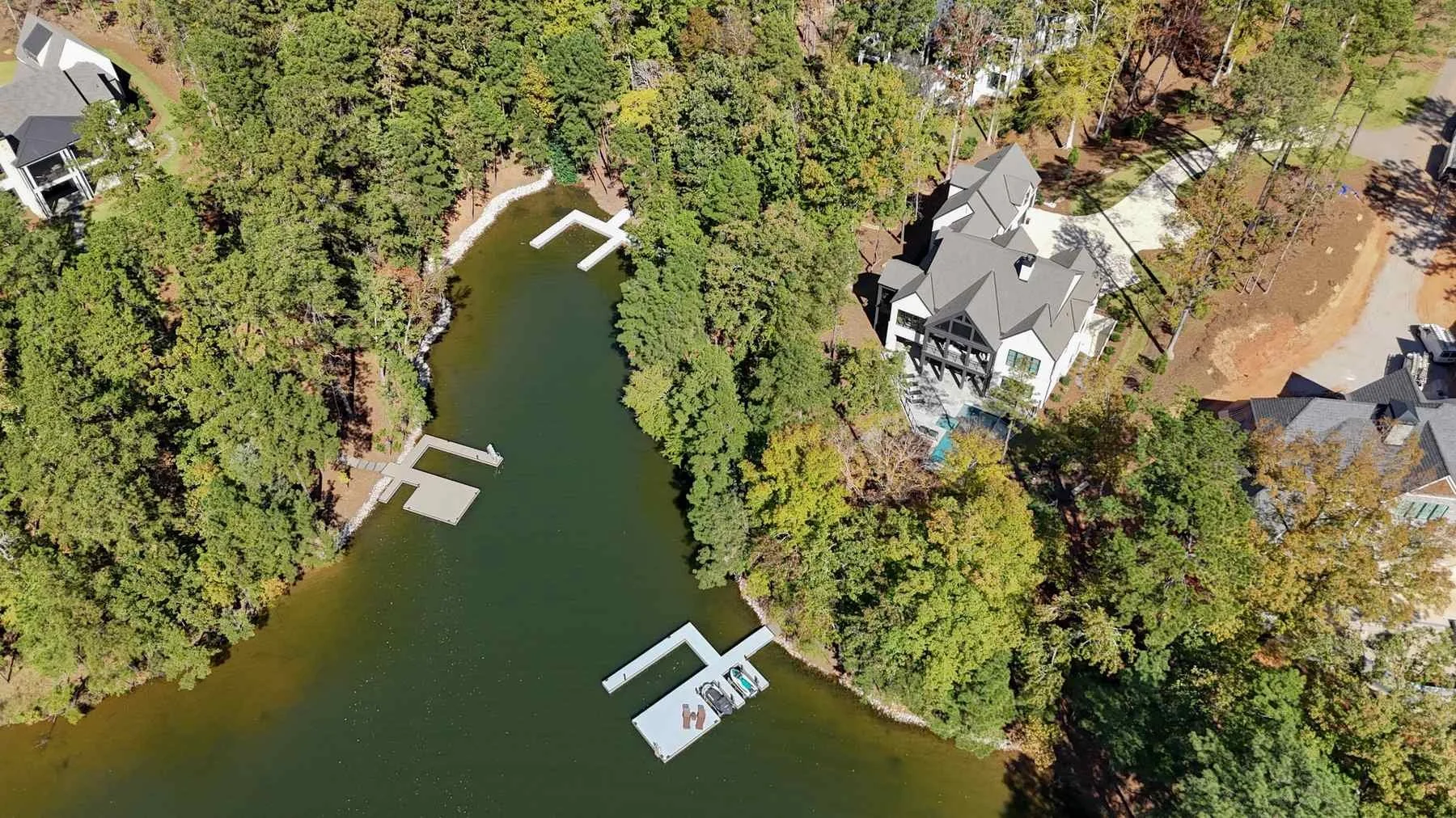 wood-duck-court-reynolds-lake-oconee-waterfront.jpg