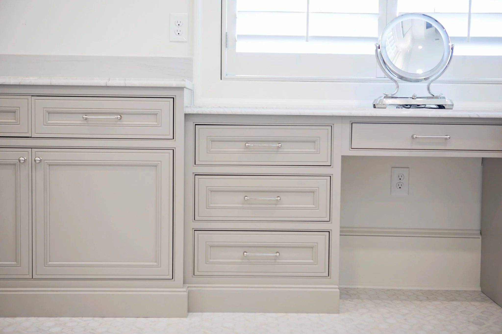 bathroom-vanity-storage-and-drawer-detail-lake-home.jpg