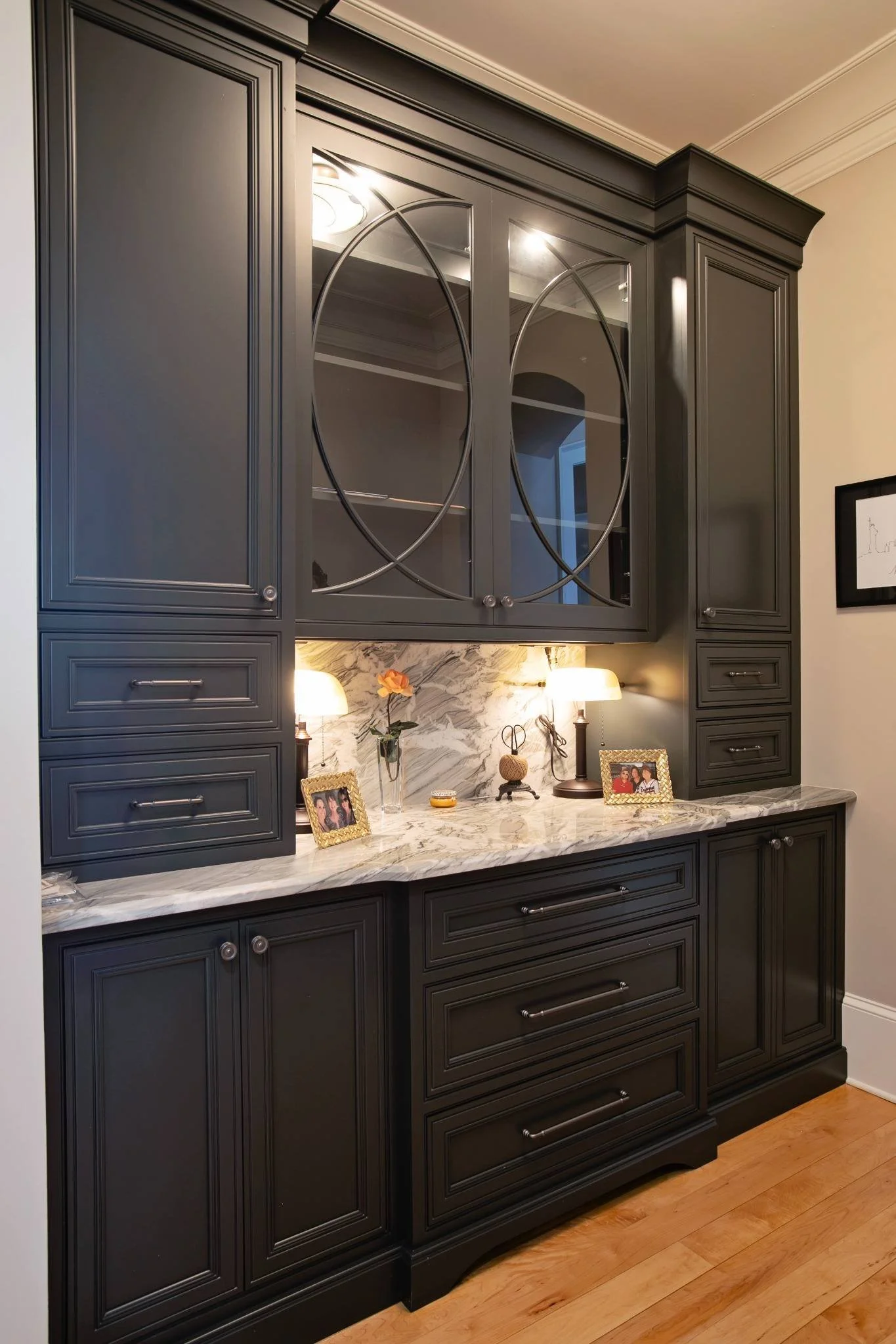 hixons-bluff-farmhouse-sink-kitchen-island.jpg