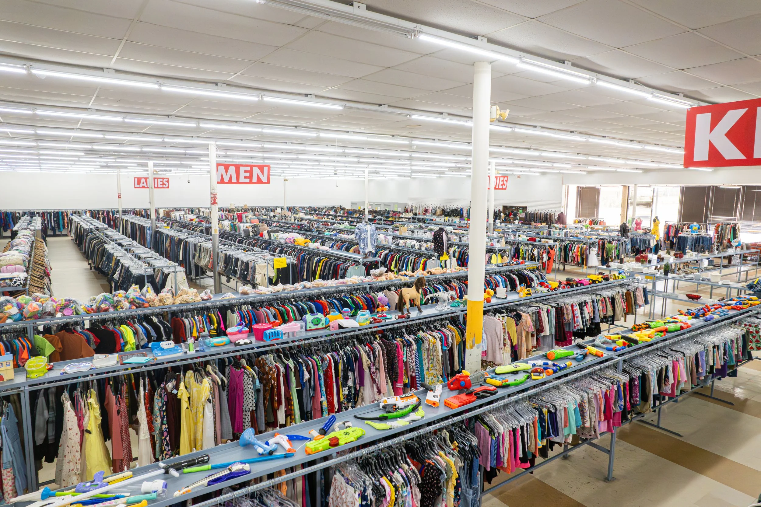 HaltomThrift-FinalPhotos-31.jpg