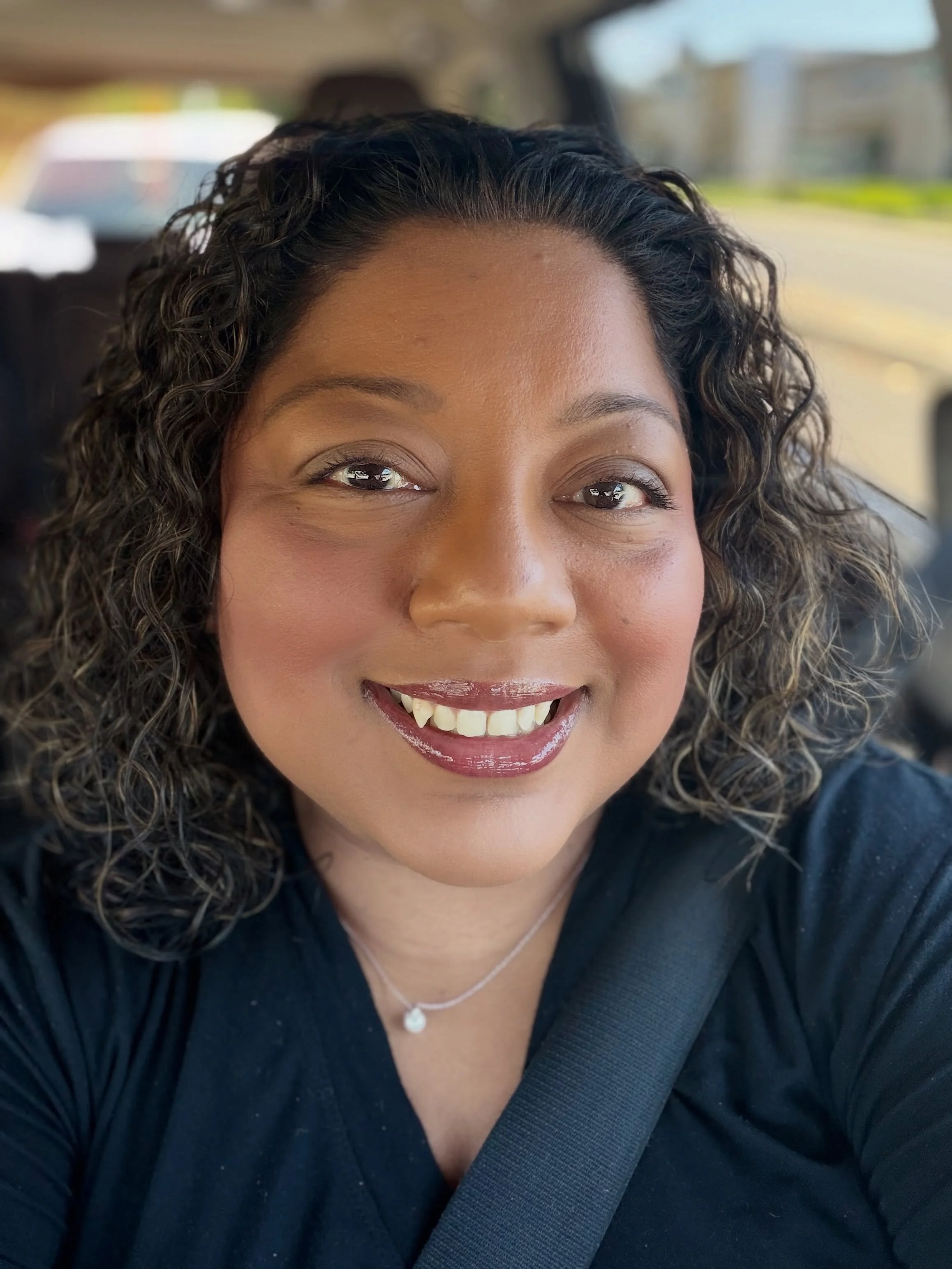 Out looking for some realtor besties! I met a few awesome realtors and am looking forward to working with them soon!!! I seen the cutest starter home today too with a huge backyard that&rsquo;s already done up in natomas for $510,000!! #firsttimehome