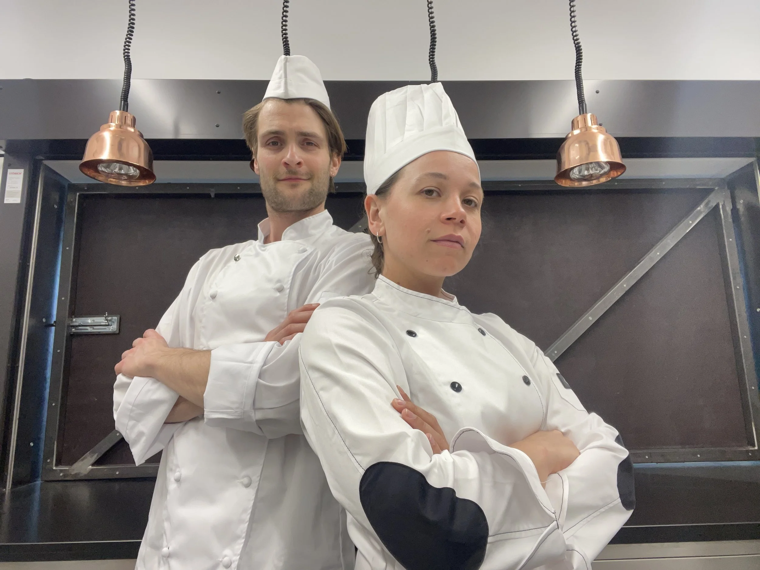 GELD ESSEN - PREMIERE