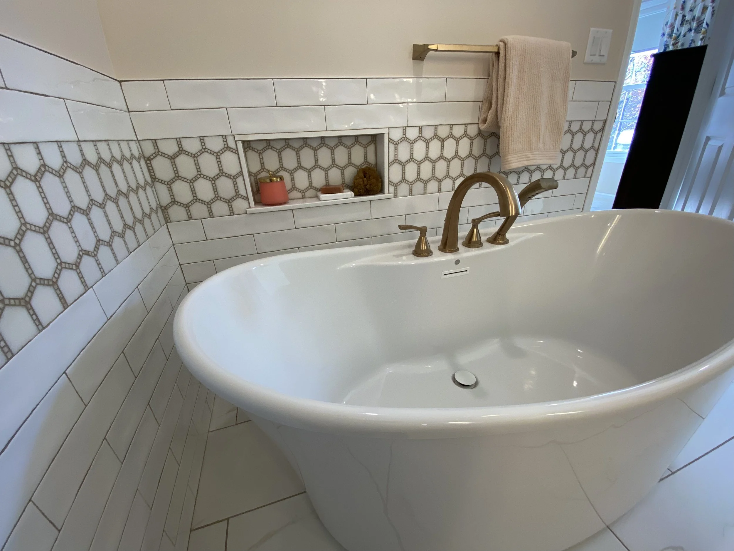 Tranquil Interiors Residential Design 13.32.38.jpg