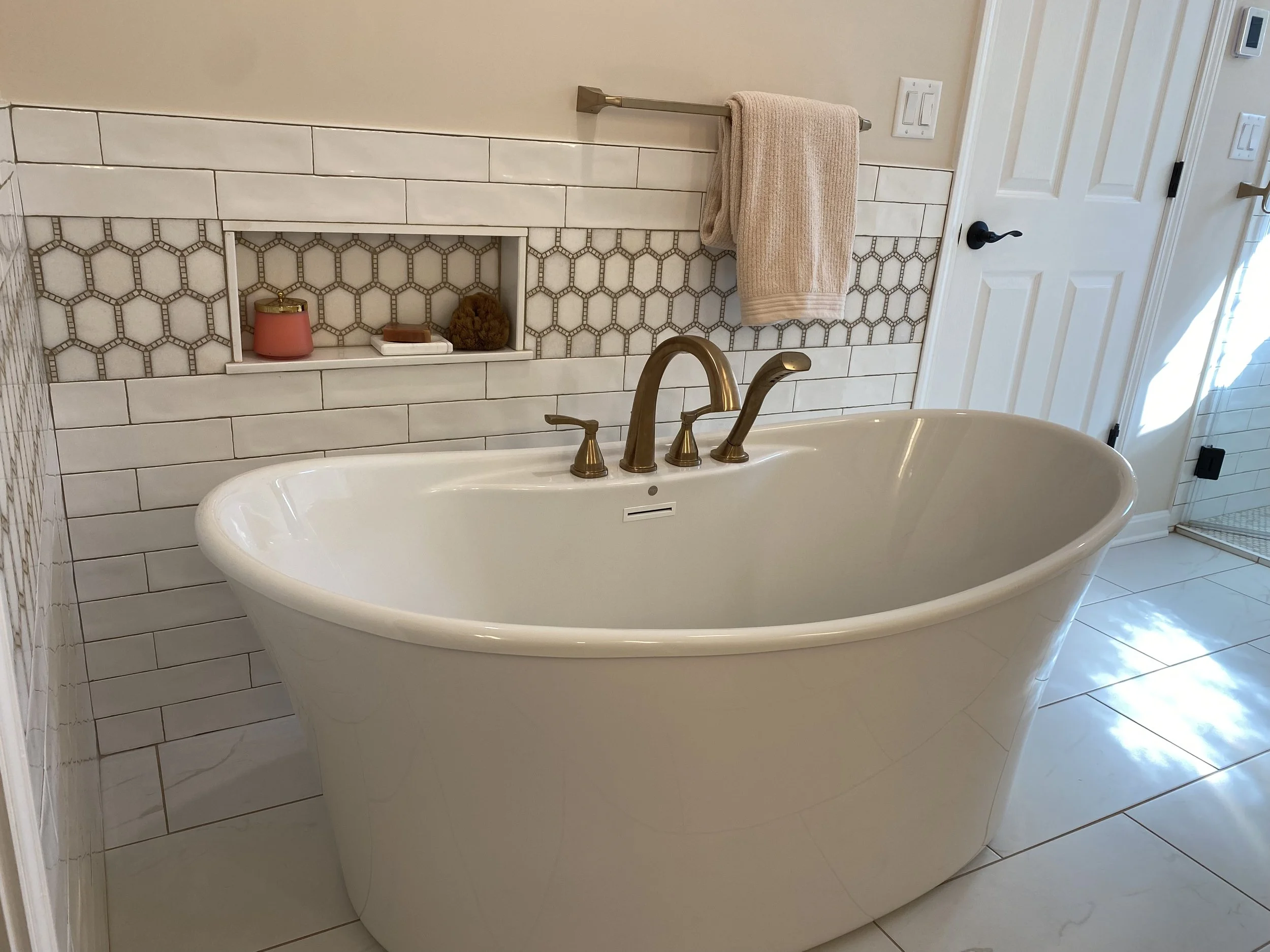 Tranquil Interiors Residential Design 14.03.45.jpg