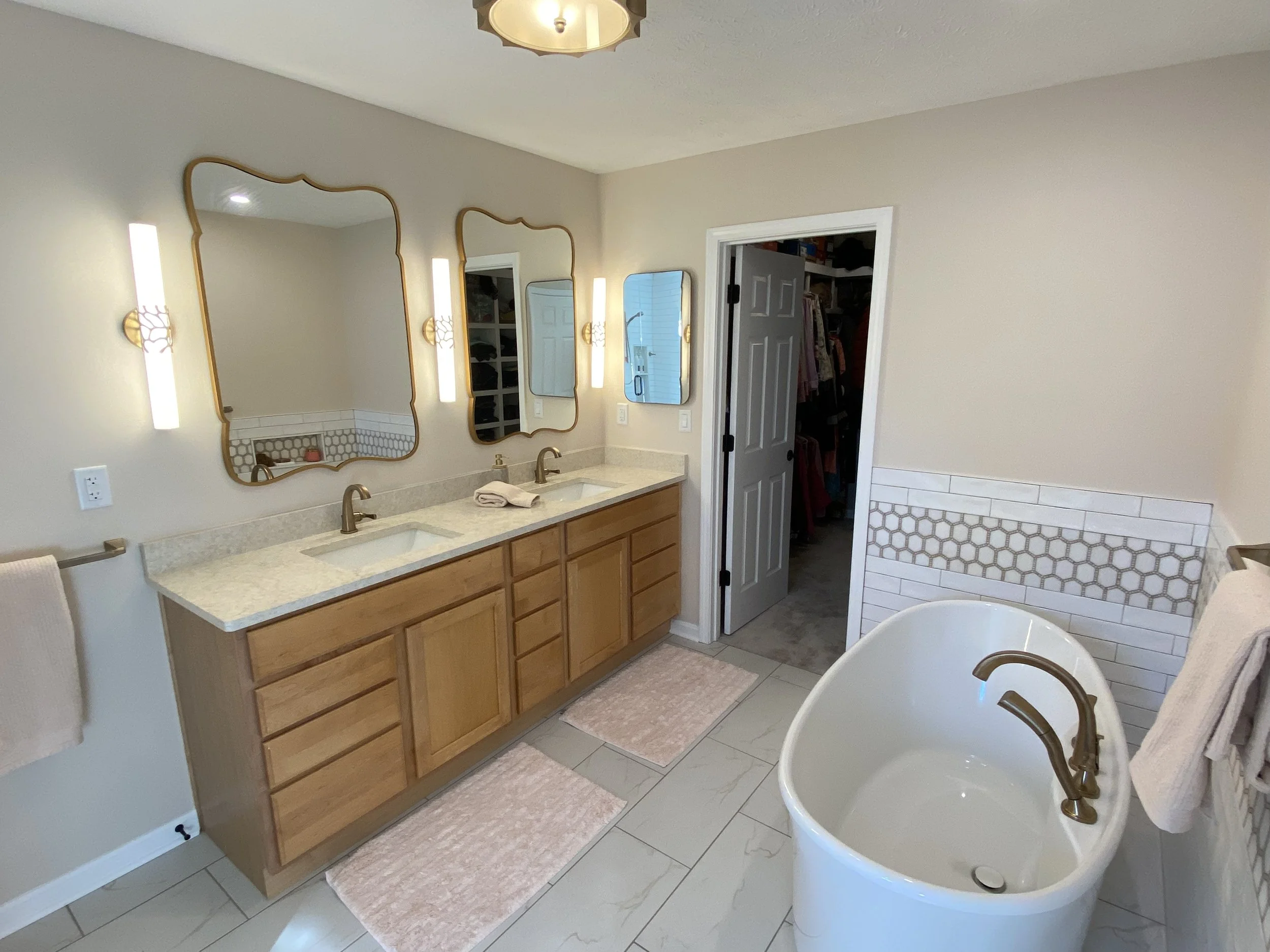 Tranquil Interiors Residential Design 14.04.56.jpg