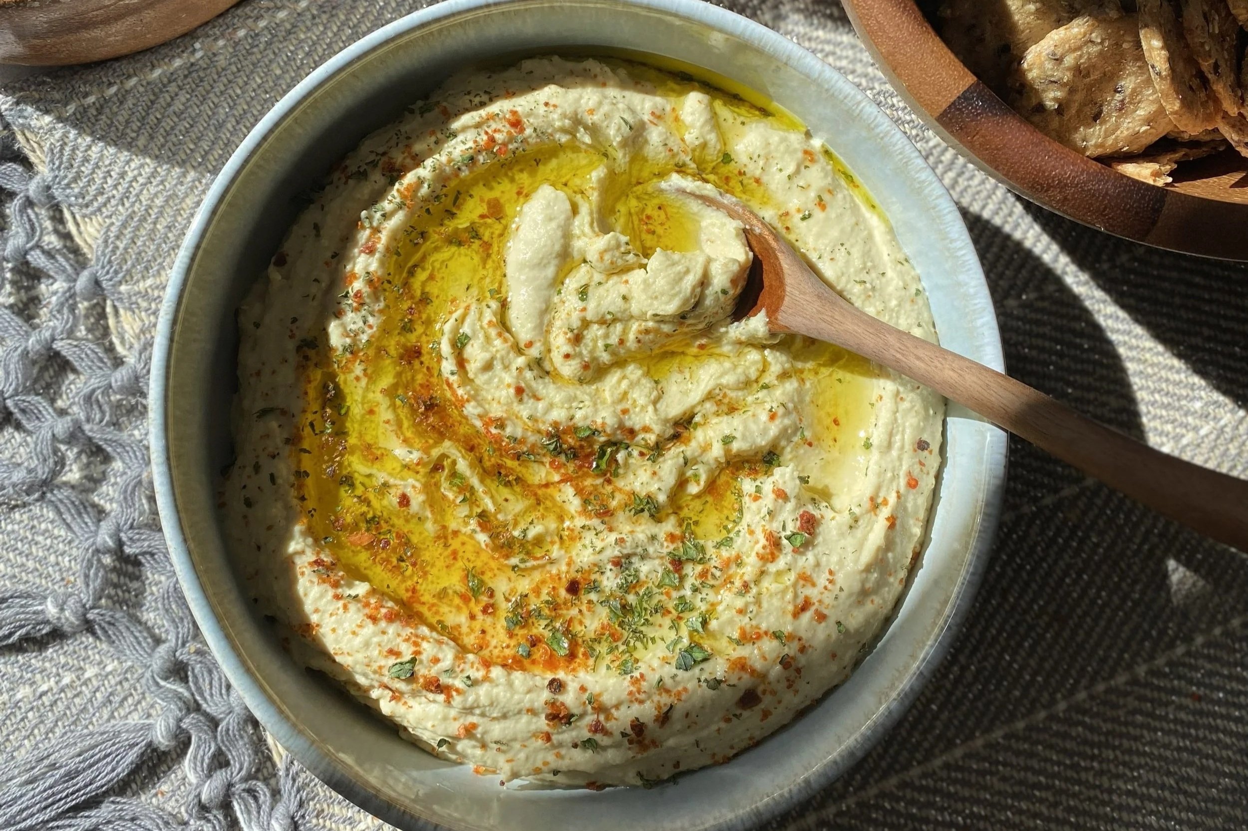 Insanely Delicious Hummus