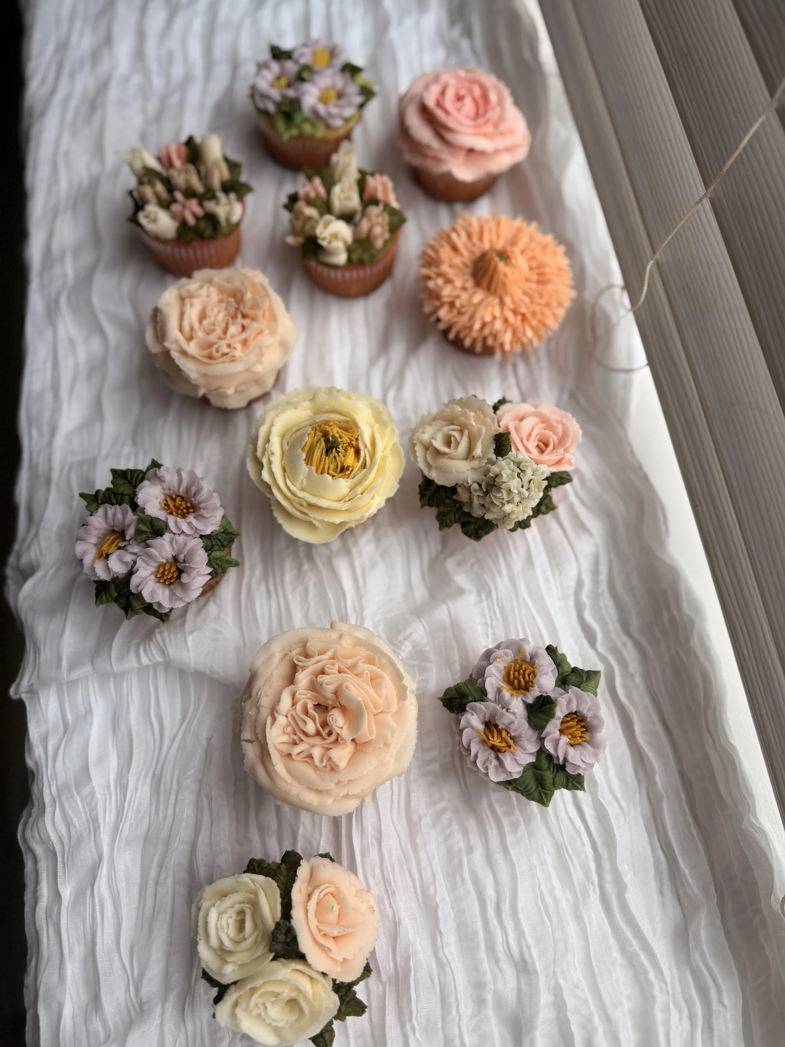 soft garden blend cupcakes in a box houston.jpg
