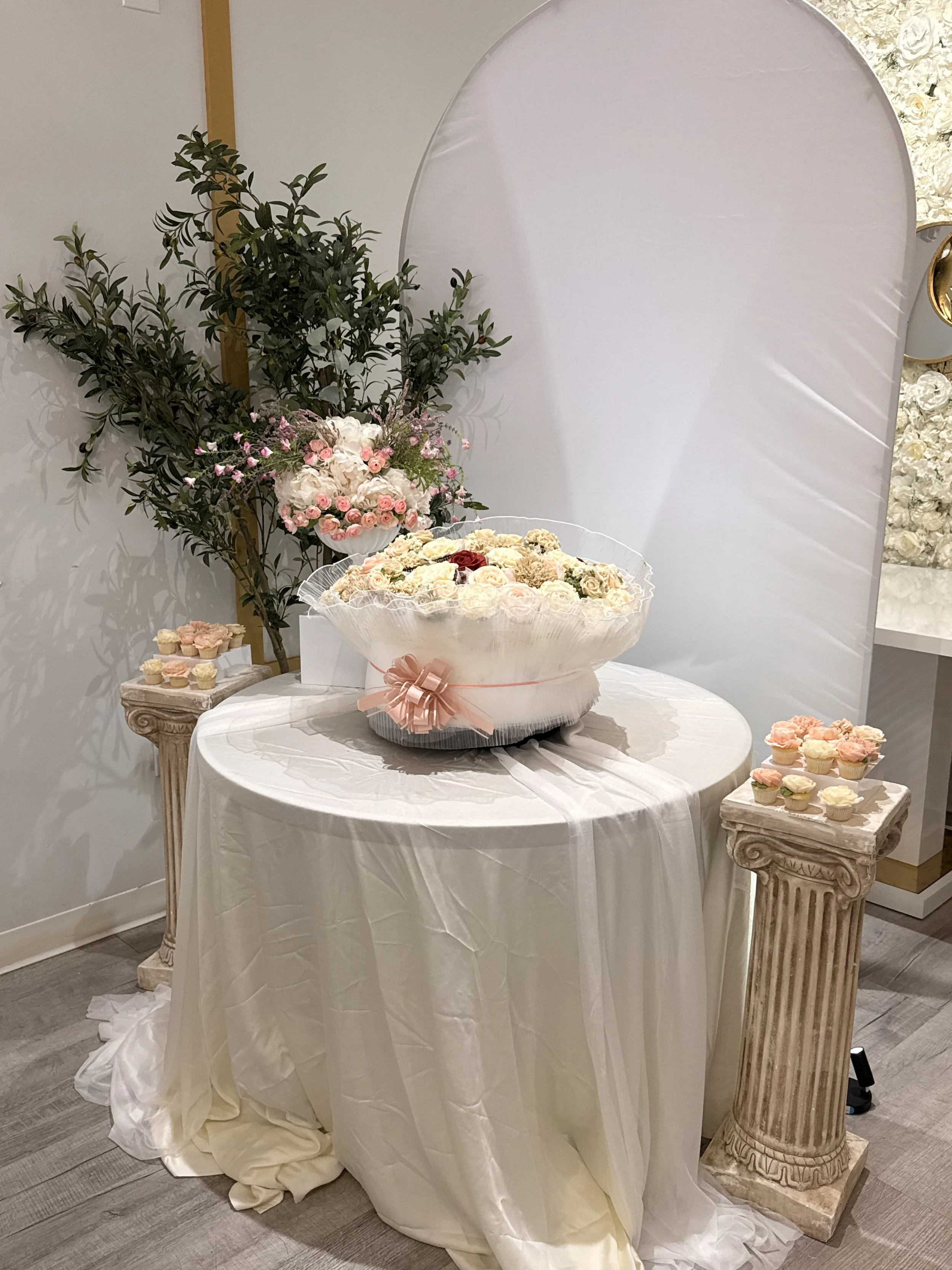 Signature Floral Cupcake Dome