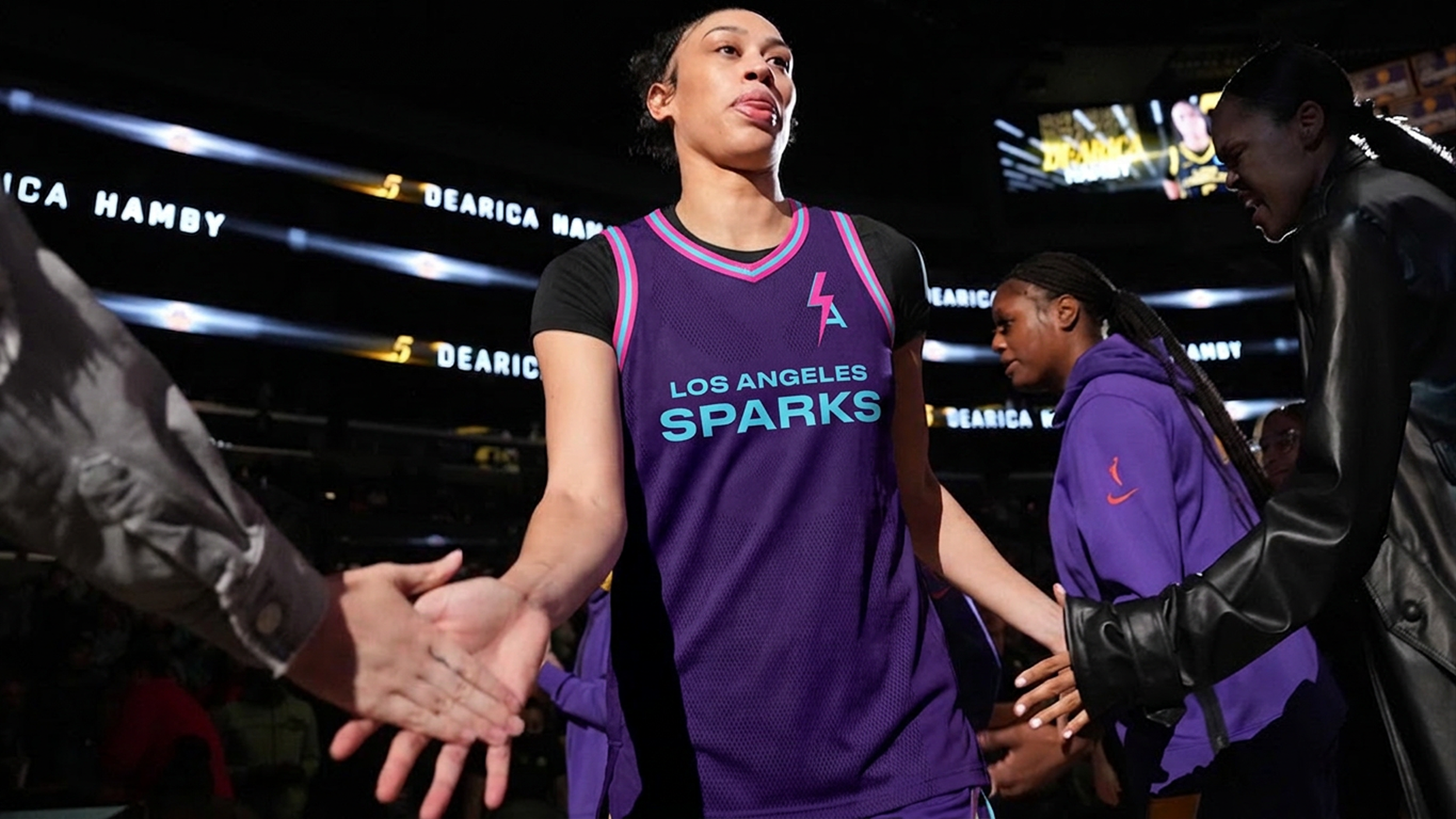 Slide 16_9 - 243.png