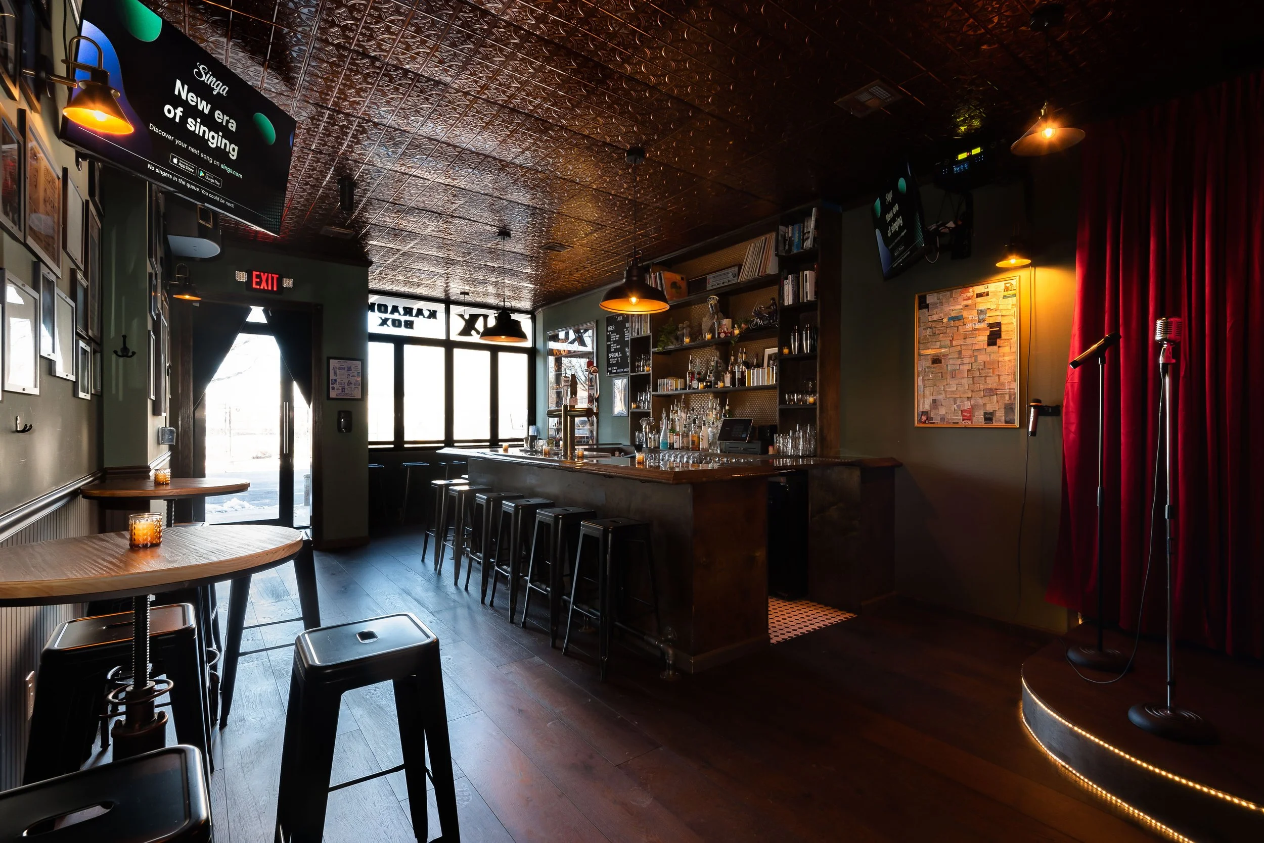 Front Bar