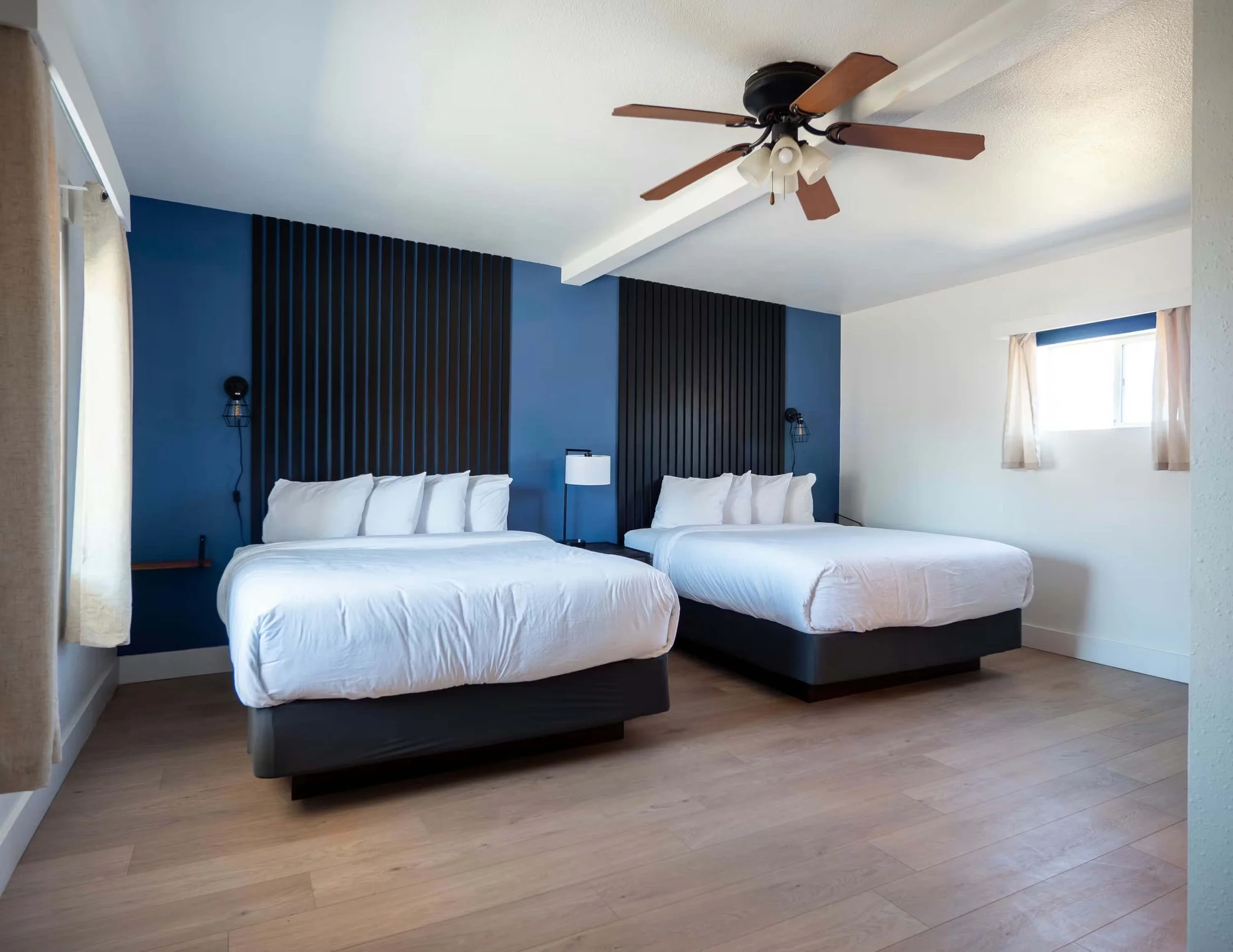 Balanced Rock Inn - double queen room5.jpg