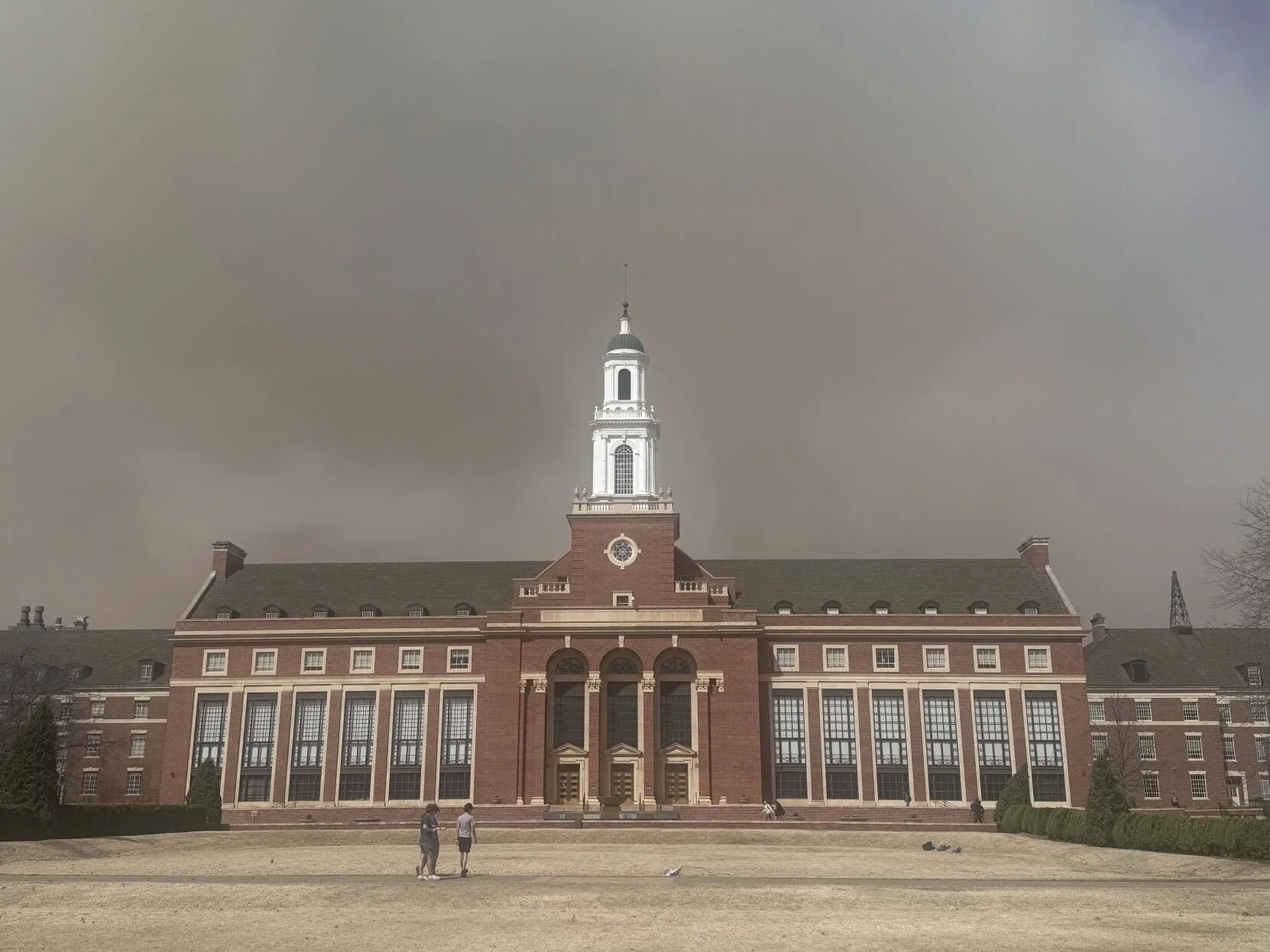 How OSU's emergency operations center lead the university through 2025 wildfires